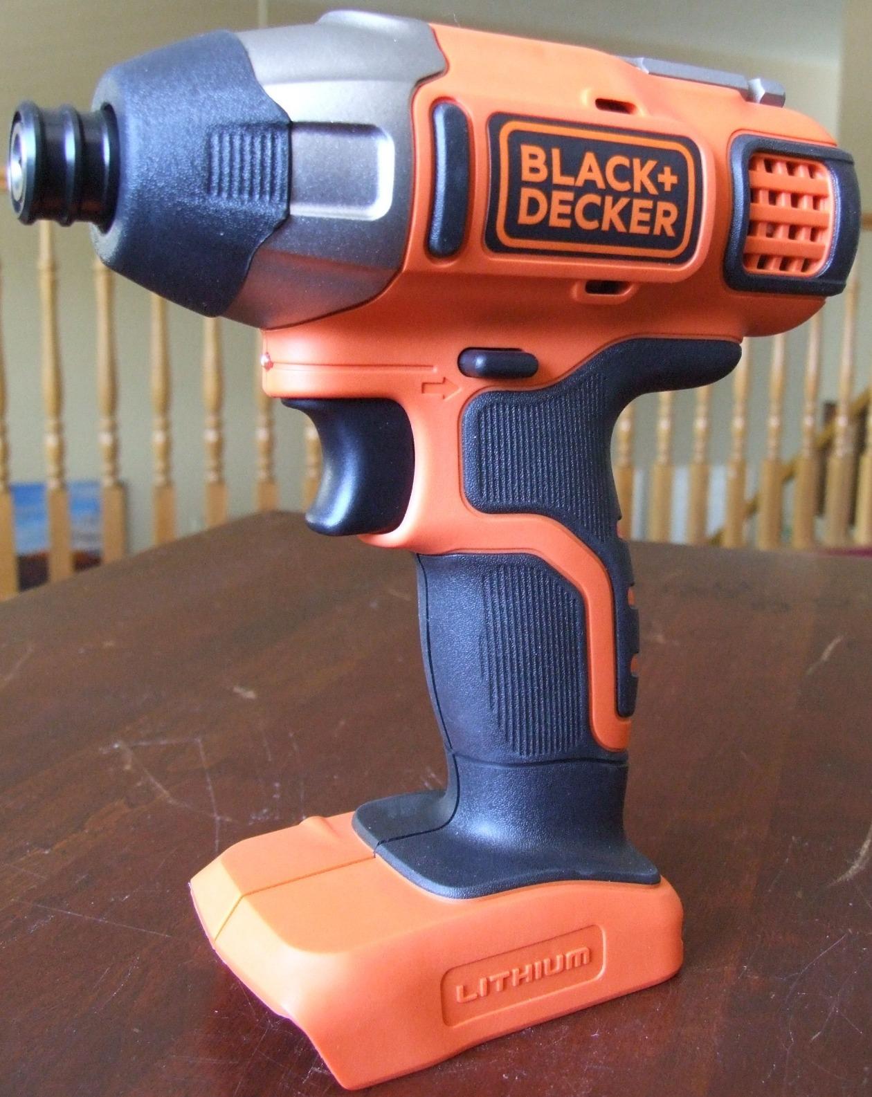 BLACK+DECKER 20V MAX POWERCONNECT 1/4 in. Cordless Impact Driver Kit (BDCI20C) customer photo 1