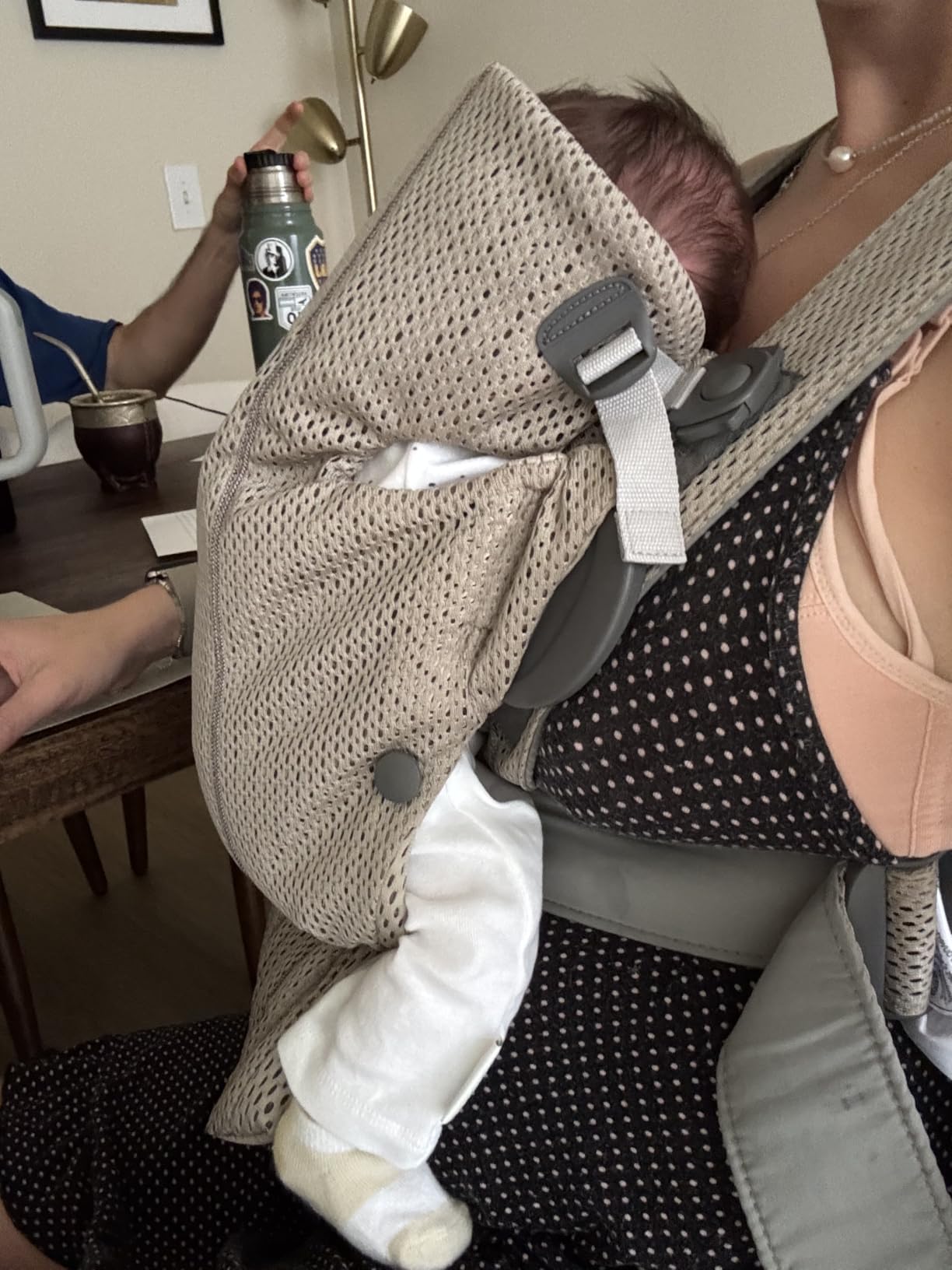 BabyBjörn Baby Carrier Mini, Black, 3D Mesh | Newborn Carrier (7-15 lbs), Ergonomic, Easy-to-Use customer photo 2