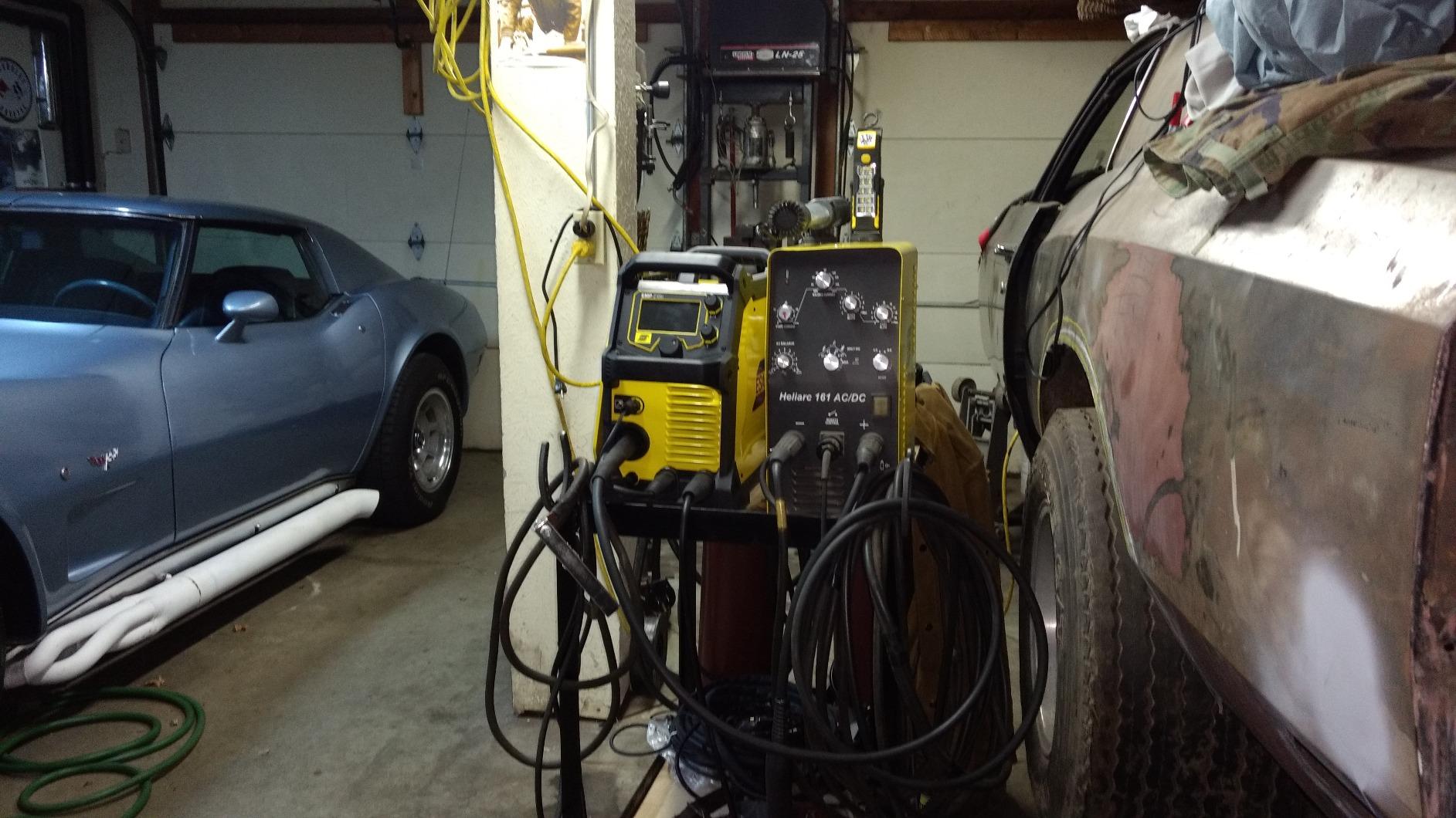 ESAB Rebel EMP 215ic Multi-Voltage MIG/Stick/TIG Welder - 120/230V 5-240A Output customer photo 2