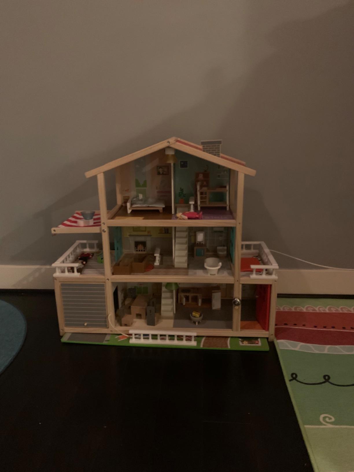 Doll Family Mansion| Award Winning 10 Bedroom Doll House, Wooden Play Mansion with Accessories for Ages 3+ Years (Hape) customer photo 2