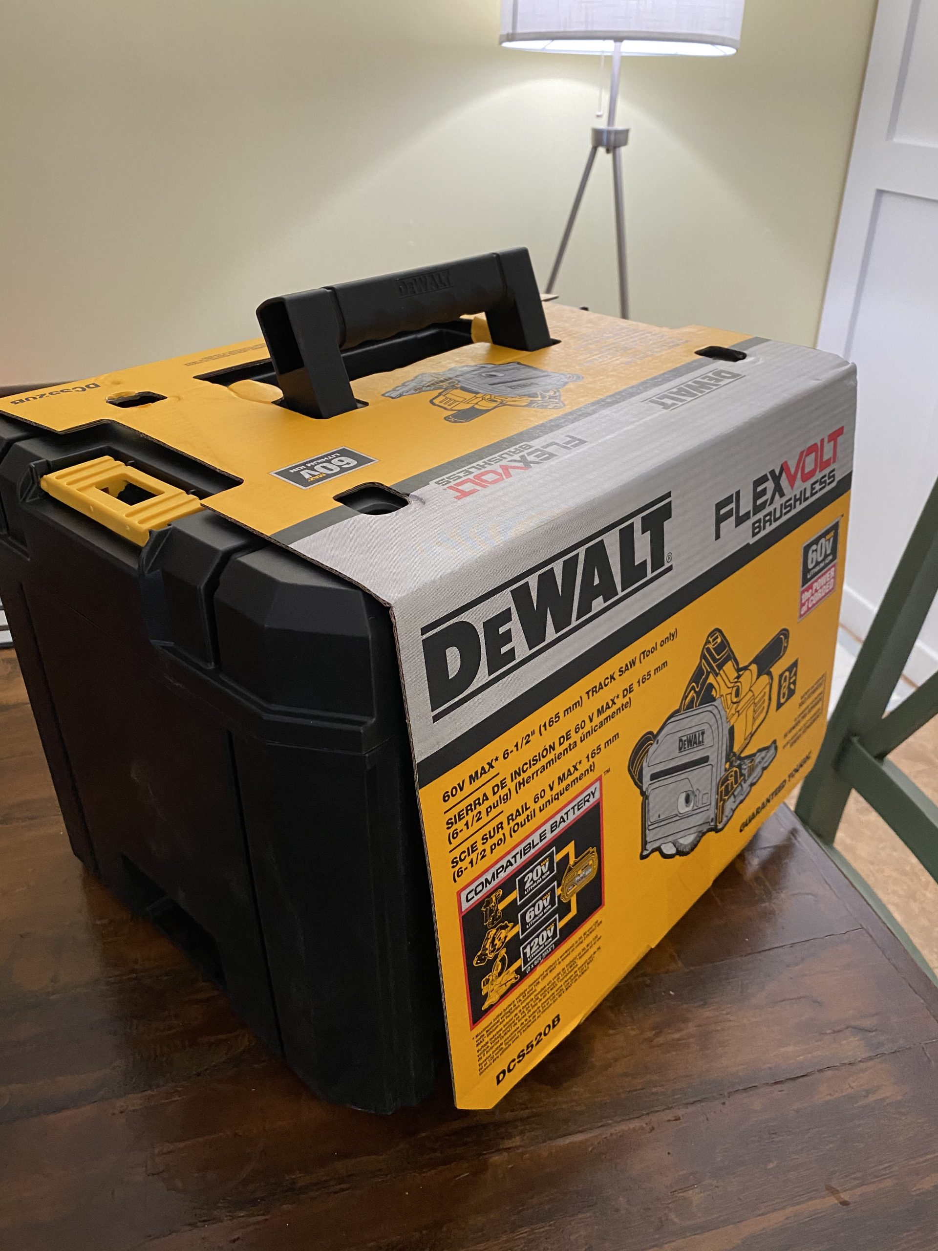 DEWALT 60V MAX* Circular Saw, 6-1/2-Inch, Cordless TrackSaw, Tool Only (DCS520B) customer photo 2