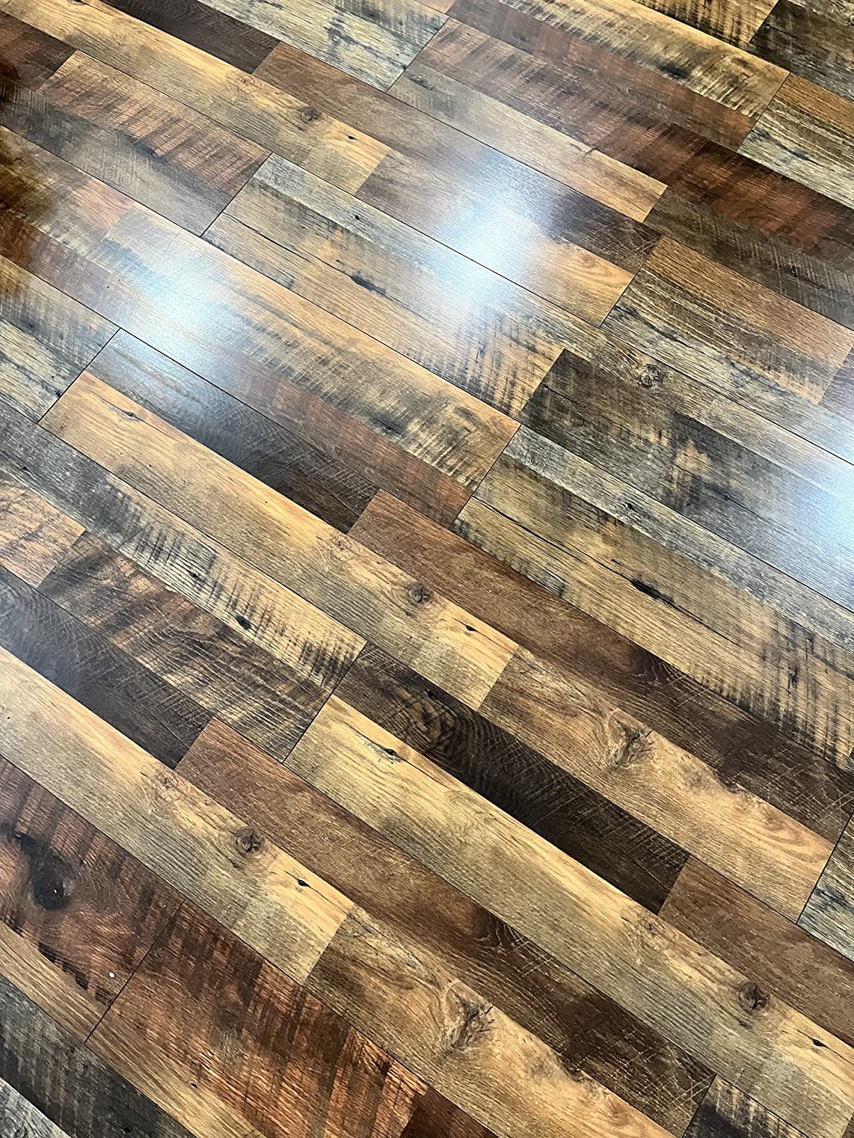 Weiman Hardwood Cleaner for Finished Hardwood Floors, Engineered Floors, Laminate - Streak-Free Results, EPA Safer Choice Certified, 32 oz customer photo 2