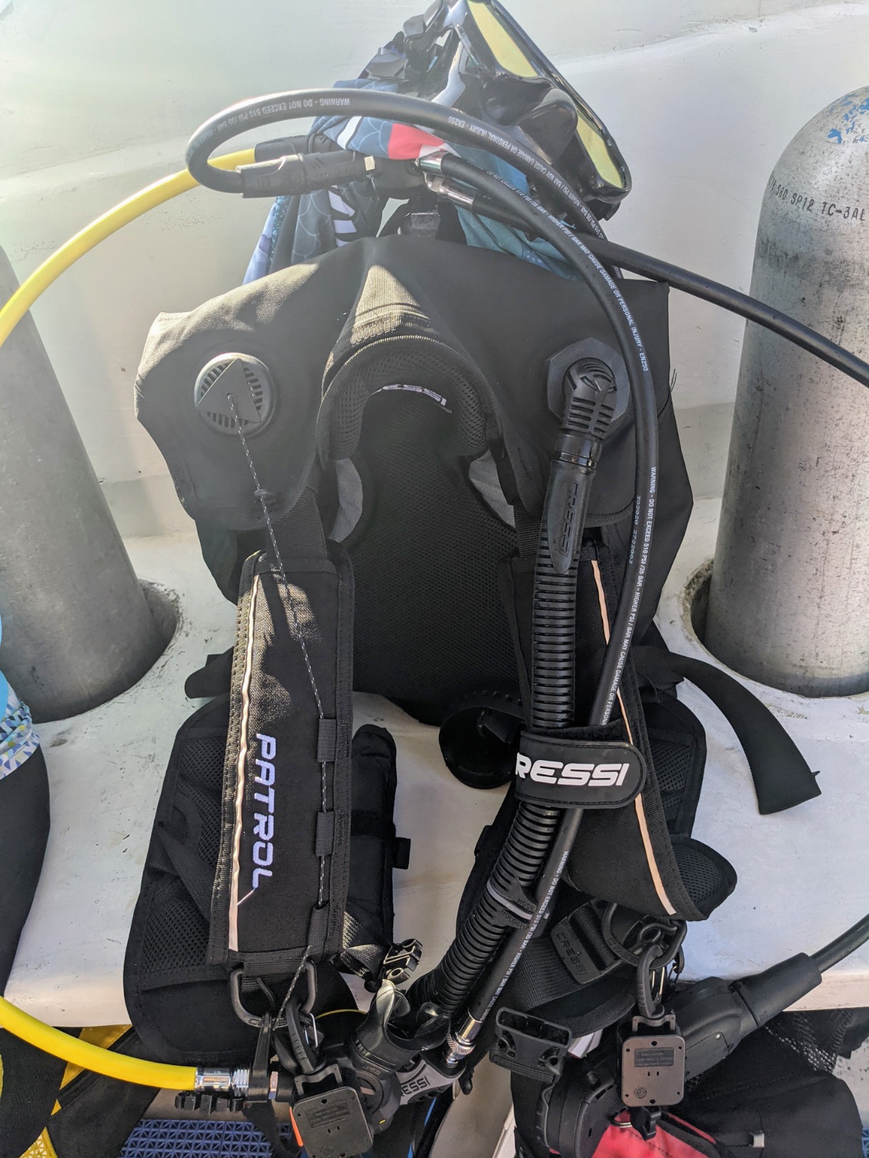 Cressi Travel-Friendly Light Back Inflation BCD for Scuba Diving | Patrol: Designed in Italy customer photo 1
