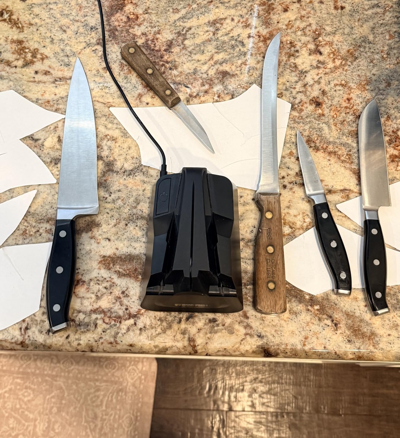 Work Sharp Electric Kitchen Knife Sharpener - Get knives ready for cookouts and BBQ's - Fits in Kitchen Drawer, Sharpens every time, fast & easy customer photo 1