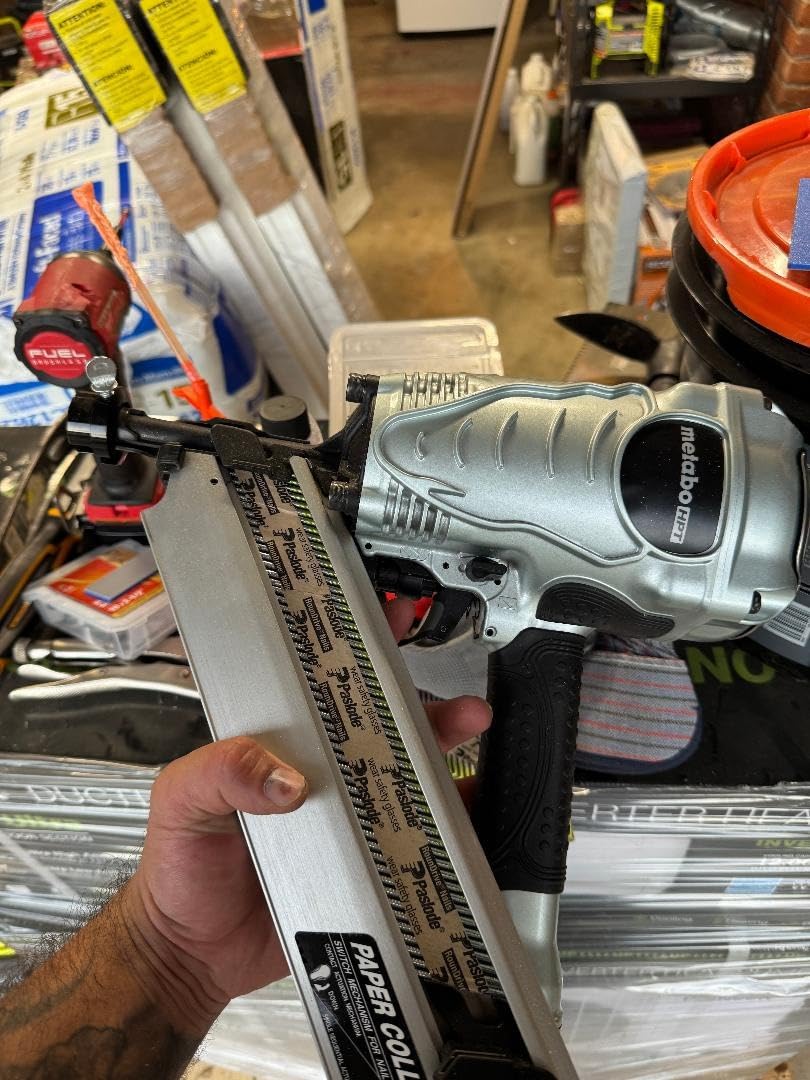 Metabo HPT Framing Nailer, 30 Degree Paper Collated, 3-1/2 Inch Capacity, NR90ADS1 customer photo 2