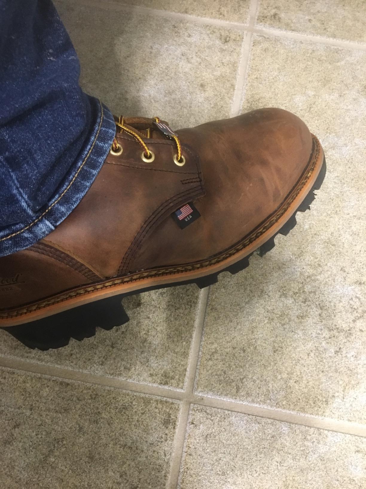 Thorogood Logger Series 9-Inch Waterproof Insulated Steel Toe Work Boots, 400g Thinsulate, Vibram Outsole customer photo 1