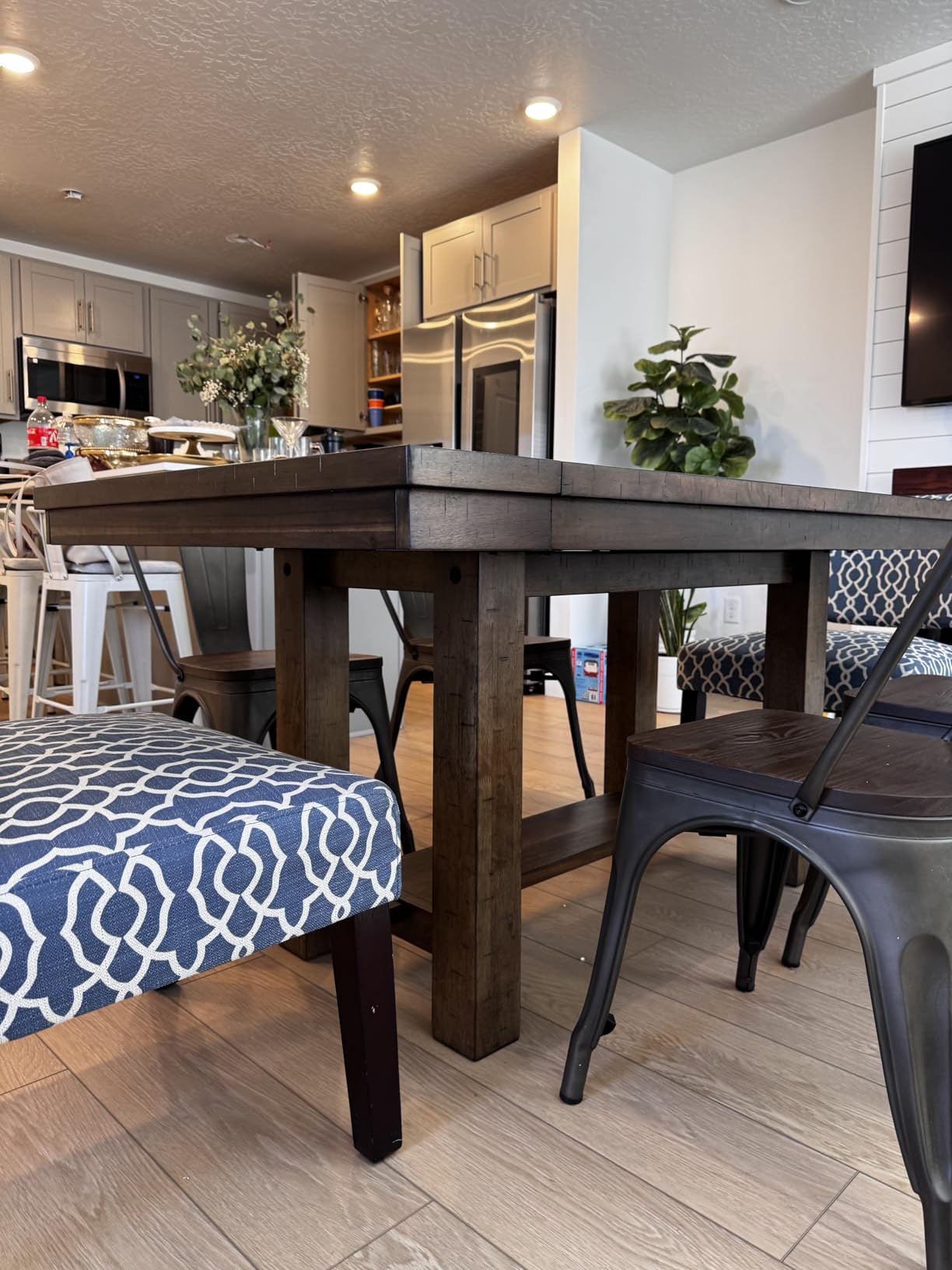 Signature Design by Ashley Moriville Rectangular Dining Extension Table, 2 Extension Leaves, Seats 8, 36 W x 86 D x 30.13 H, Wood and Acacia Veneer, Brown customer photo 1