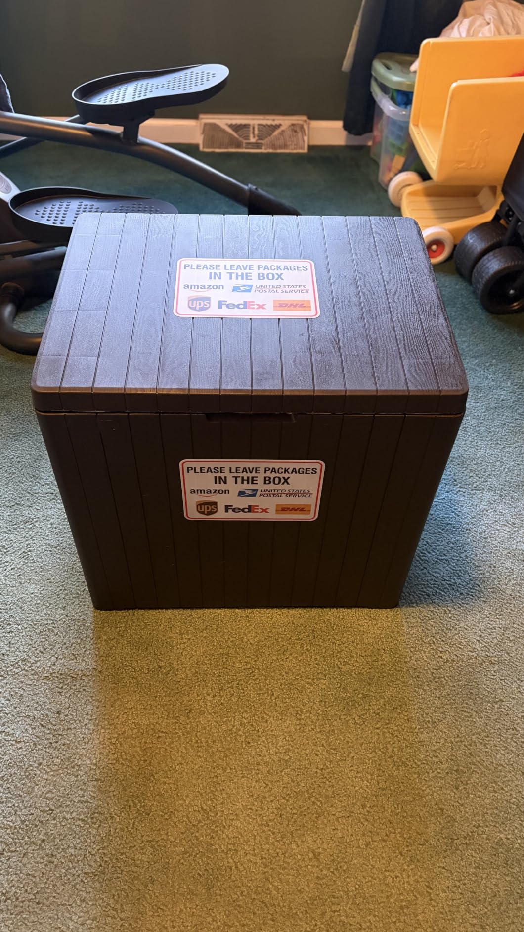 Keter City 30 Gallon Resin Outdoor Storage Box and Patio Furniture Side Table for Pool and Garden Accessories, Brown customer photo 2
