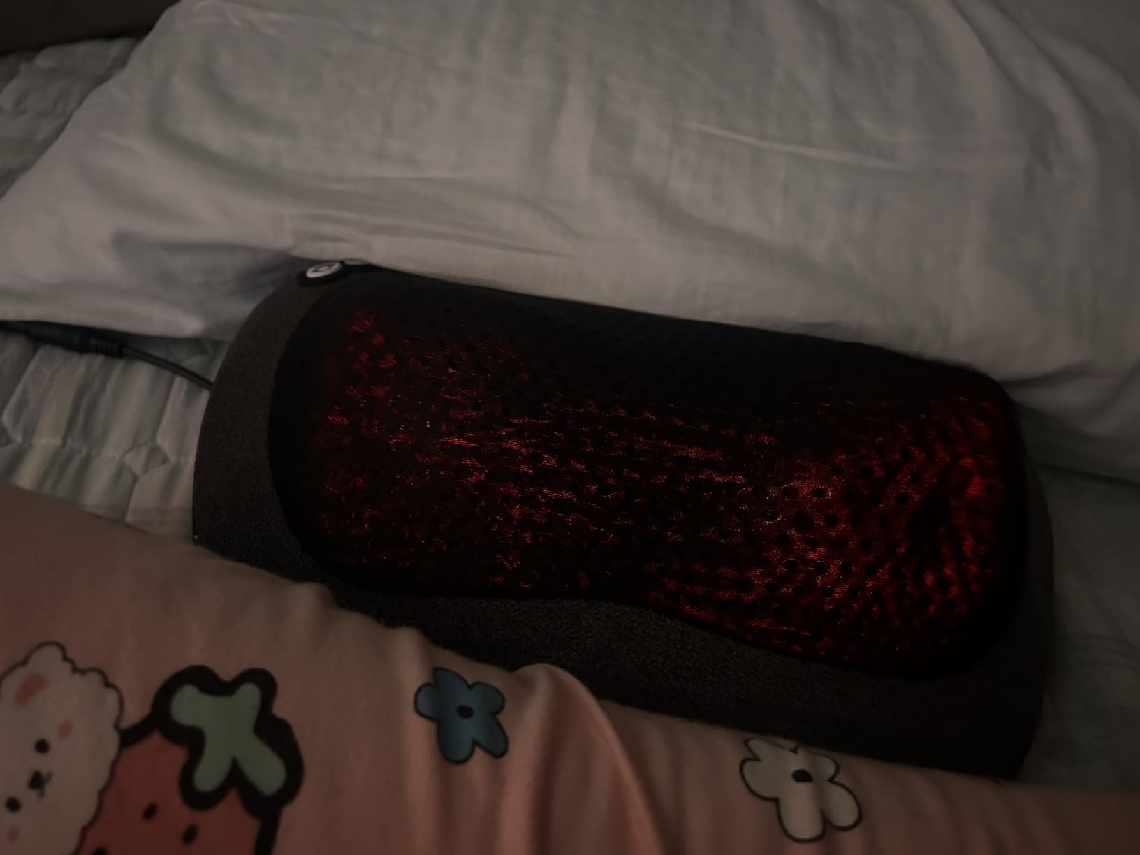 VIKTOR JURGEN Shiatsu Back Massager with Heat - Deep Tissue Massage for Neck, Shoulder, Back Pain Relief, Electric Kneading 3D Massage Pillow customer photo 2