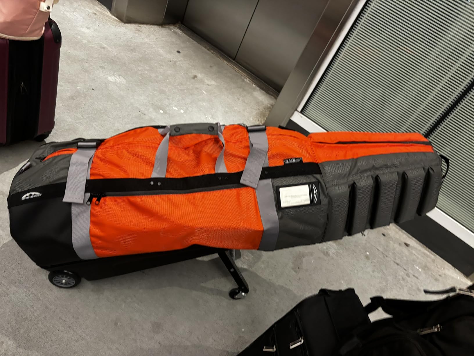 Sun Mountain ClubGlider Meridian Golf Travel Bag, 4-Wheel Rolling Retractable-Leg System customer photo 2
