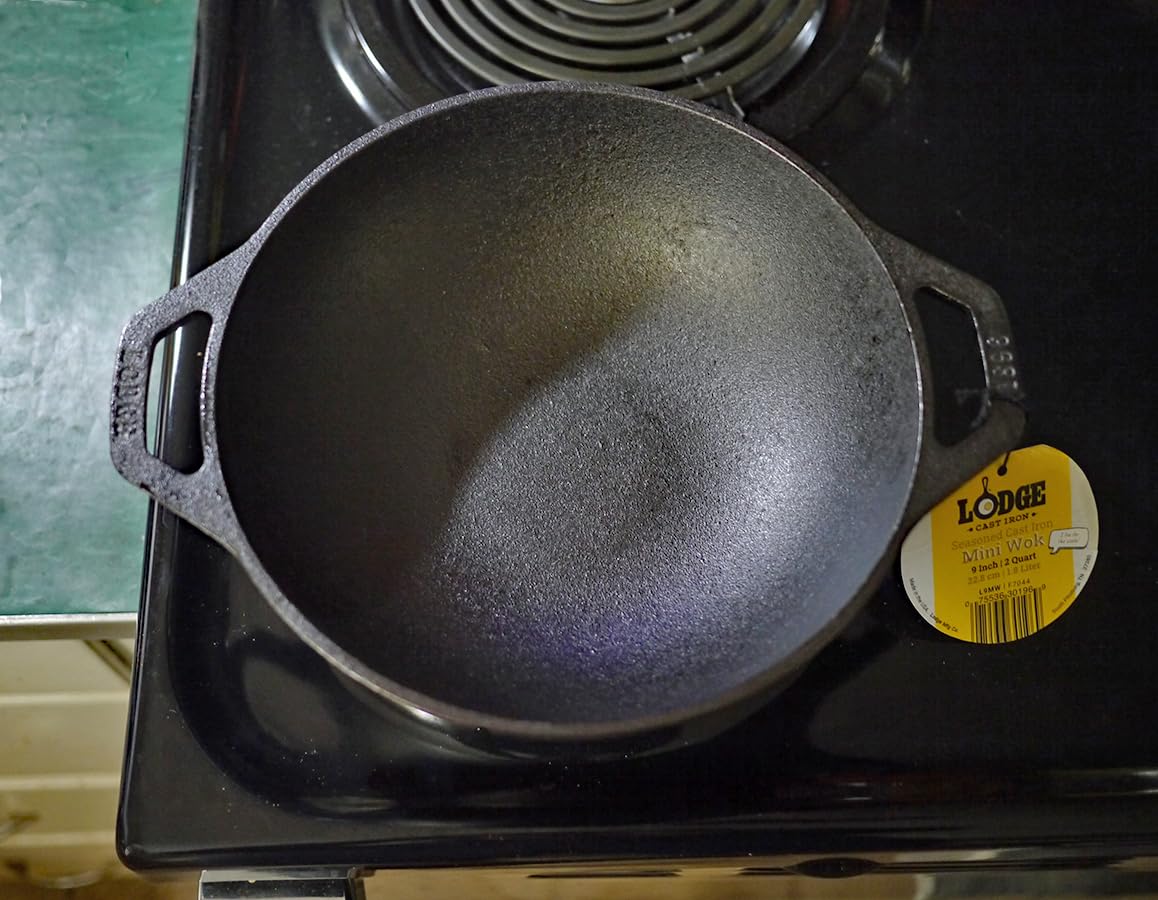 Lodge 14 Inch Cast Iron Wok with Dual Loop Handles - PFAS FREE Pre-Seasoned Family Size Stir Fry Pan - Stovetop & Oven Safe Heavy Duty High-Heat Retention Wok - Made in USA customer photo 1