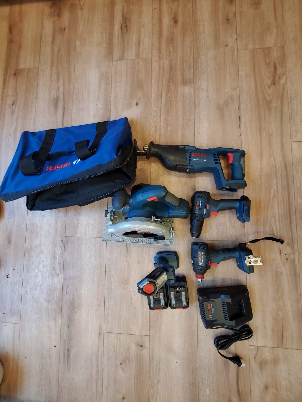GXL18V-501B25 18V 5-Tool Combo Kit with 2-In-1 Bit/Socket Impact Driver/Wrench, 1/2 In. Hammer Drill/Driver, Reciprocating Saw, Circular Saw, LED Worklight and (2) CORE18V 4 Ah Compact Batteries customer photo 1