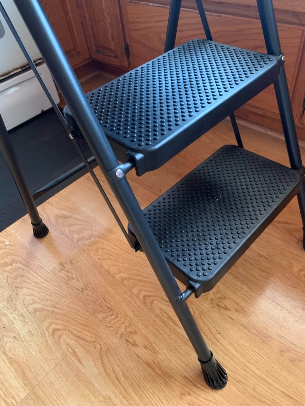 SocTone 3 Step Ladder, Step Stools with Tool Platform, 500lbs Capacity | Step Stool Foldable, Steel Ladder for Household and Office, Black customer photo 2