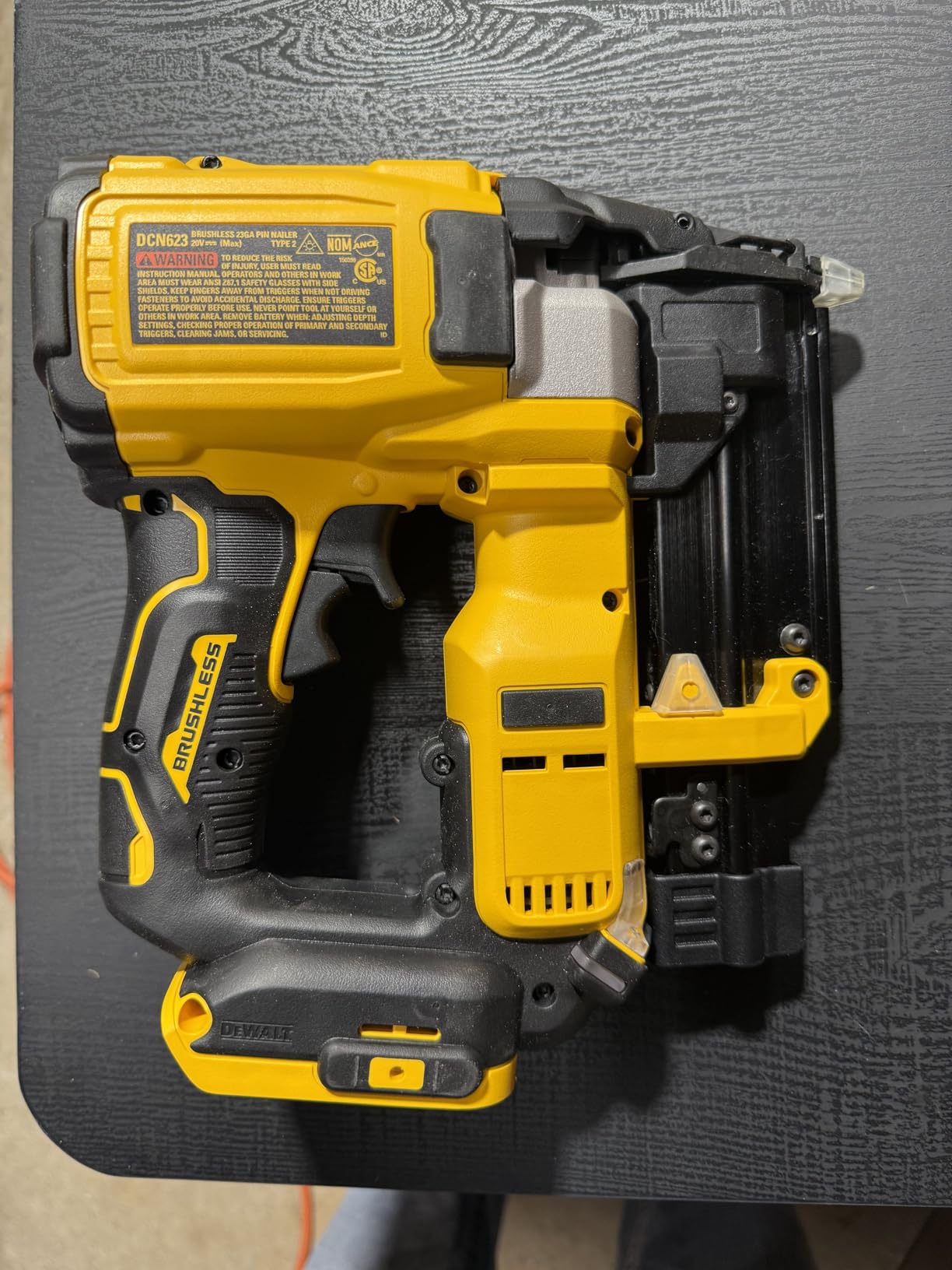 CRAFTSMAN V20 23 Gauge Compact Cordless Pin Nailer customer photo 1