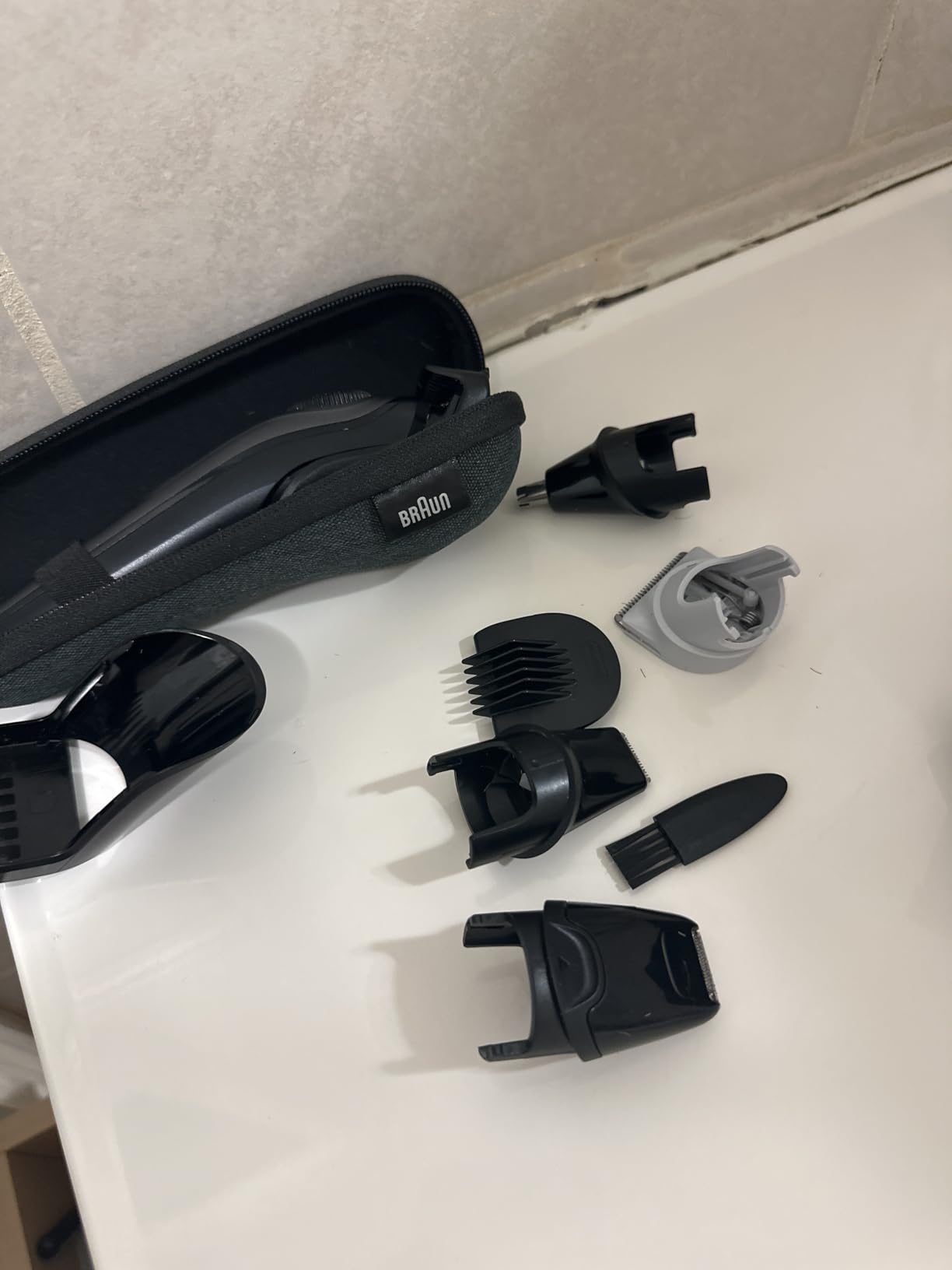 Braun All-in-One Style Kit Series 5 5471, 8-in-1 Trimmer for Men with Beard Trimmer, Body Trimmer, Hair Clippers customer photo 1