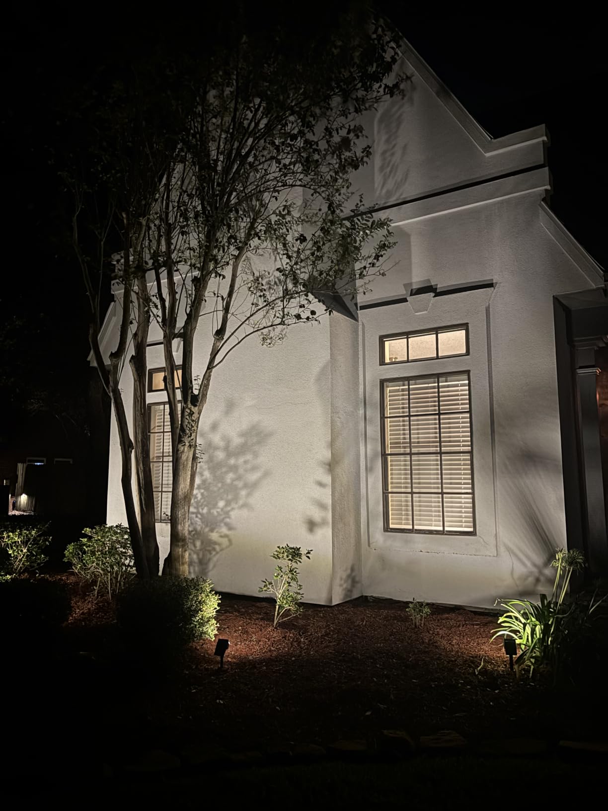 WENATY Solar Spot Lights Outdoor Waterproof IP65, 12 Pack Landscape Spotlights with 46 LEDs, 3 Modes Auto On/Off Solar Powered Flood Lights for Outside Pathway, Yard, Garden, Walkway (Warm White) customer photo 2