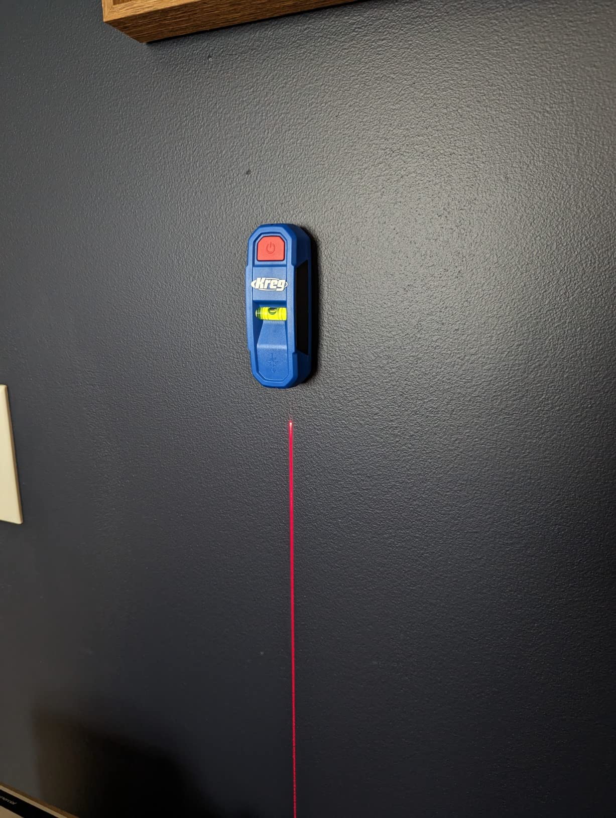 Kreg KMM1000LZ - Kreg Magnetic Stud Finder with Laser-Mark - Stud Finder and Wall Scanner - Magnetic Stud Finder Tool - with Precise Stud Magnet customer photo 2
