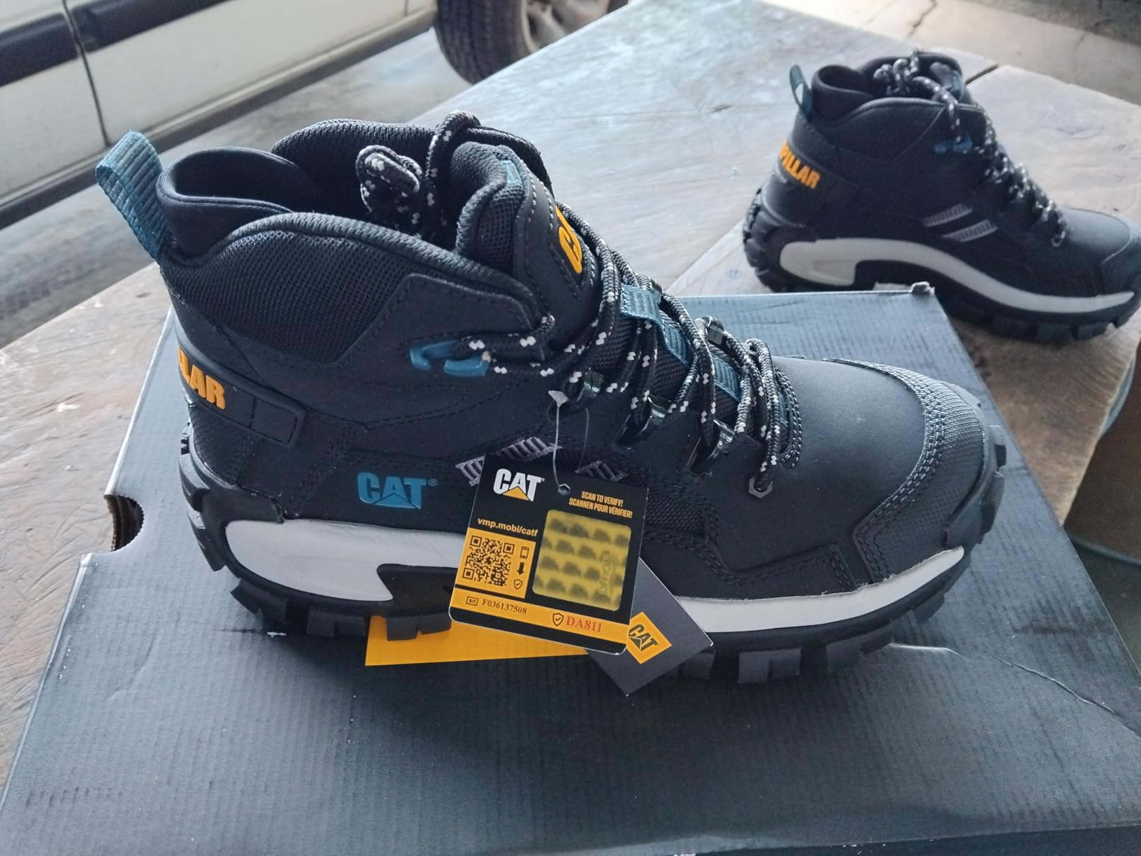 CAT Men's Invader Mid Vent Composite Toe Construction Boot customer photo 1