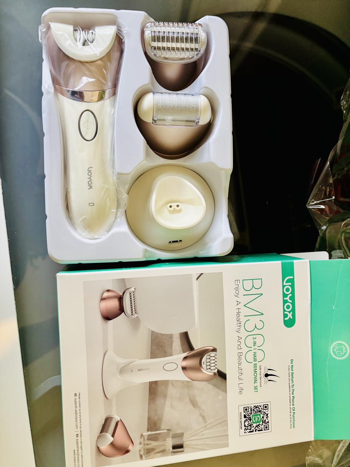 VOYOR Epilator for Women, 3 in 1 Epilator Hair Removal for Women, Epilators Hair Remover for Leg Arm with 30 Tweezers, Rechargeable & Cordless Electric Lady Shaver & Trimmer BM300 (Champagne Gold) customer photo 1