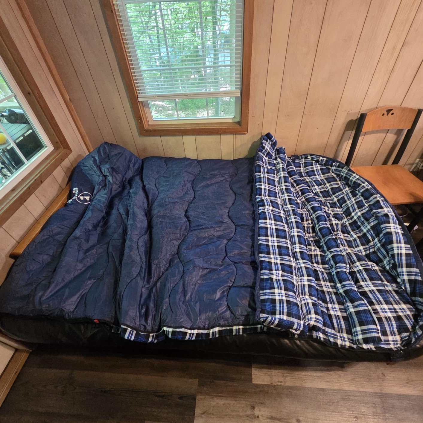 0 Degree Flannel Double Sleeping Bag for Adults, Couples or Family - Winter Queen Size Waterproof & Warm 2-Person Sleeping Bag for Cold Weather Camping, RV Travel customer photo 1