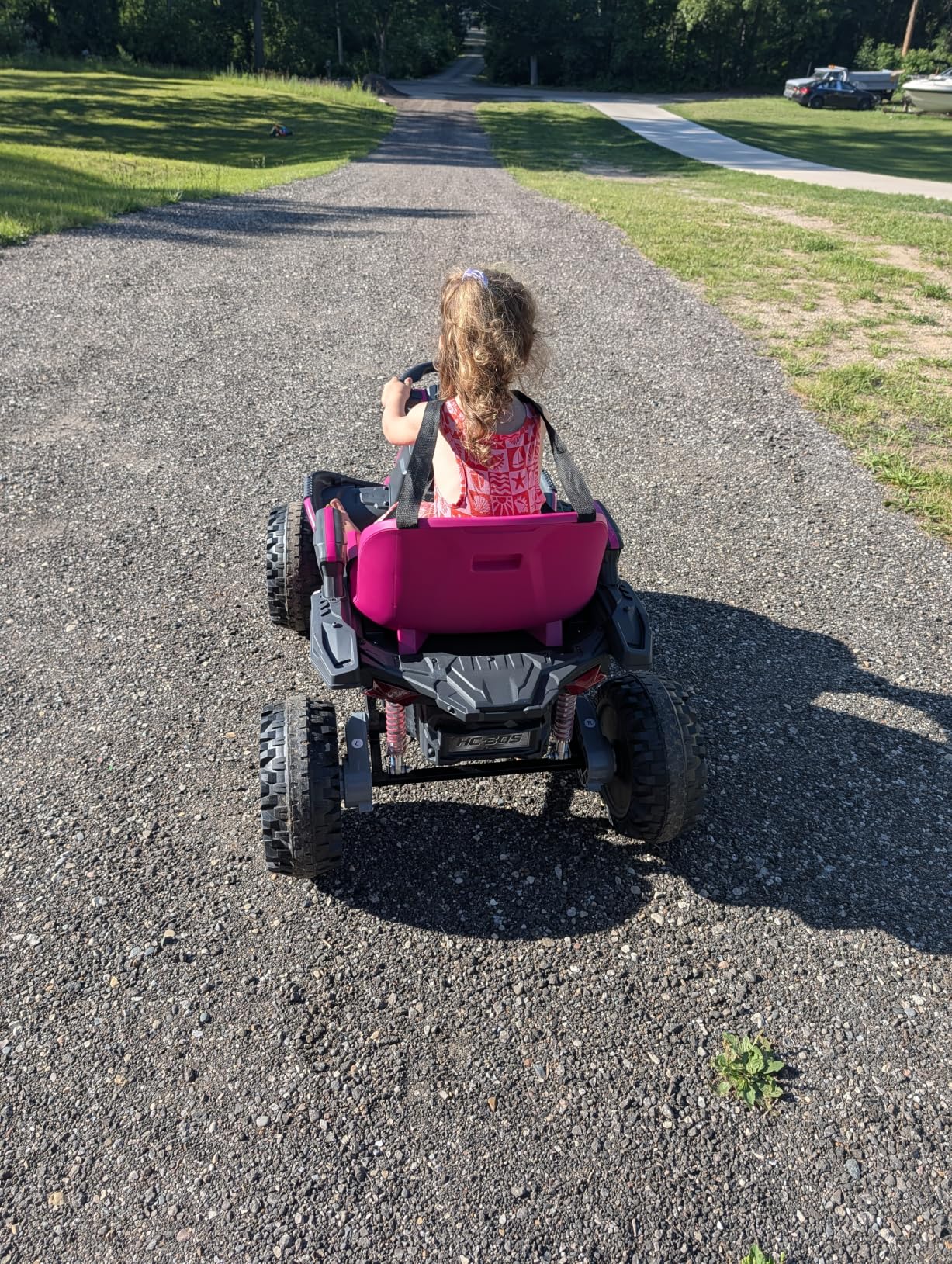 ANPABO 24V 4x4 Ride On Toys for Big Kids Aged 3-12 Green - 4x200W Motors, 5MPH, Wide Adjustable Seat, Parent Remote, Metal Frame, Shock Absorber, for Off-Road Ride customer photo 2
