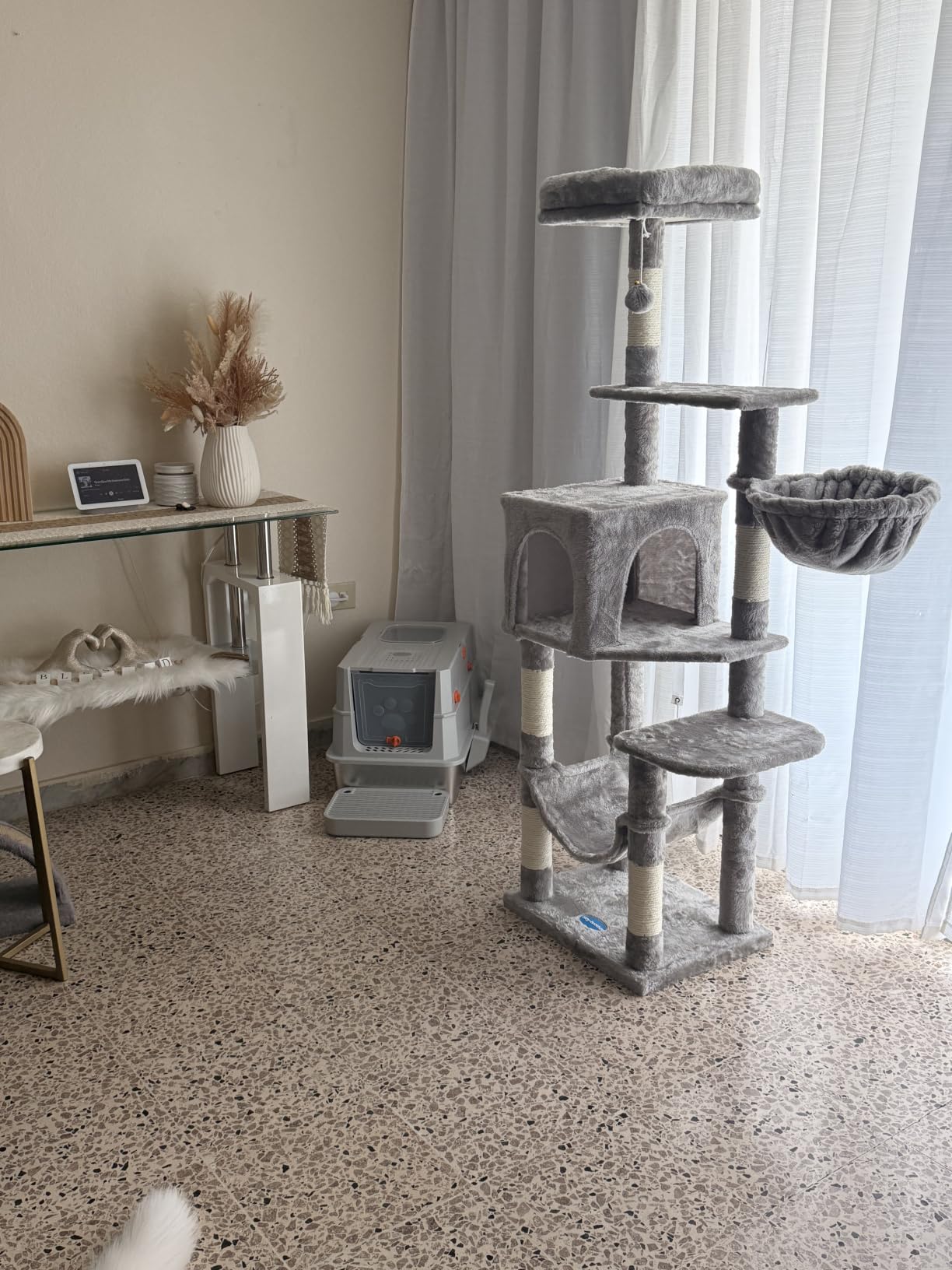Hey-brother Cat Tree, 60.6 Inches Multi-Level Sisal Covered Scratching Posts Tower with Condo, Large Hammock, Top Perch, Toy Ball for Multi-Cat Households customer photo 2