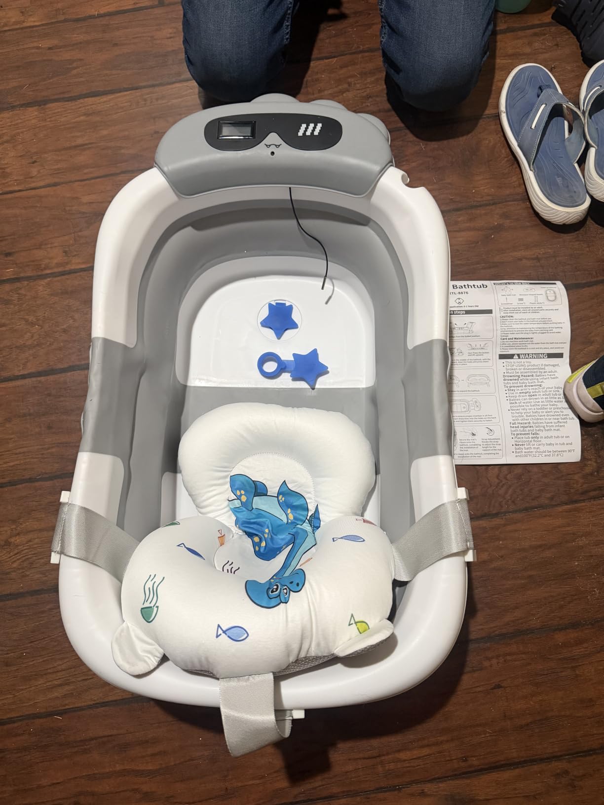 AVIDOR Baby Bathtub, Collapsible Bathtub for Newborn to Toddler, Durable Essential Infant Bath Tub, Portable Travel Baby Tub with Soft Cushion, No-Slip Hanging and Detachable (Grey) customer photo 1