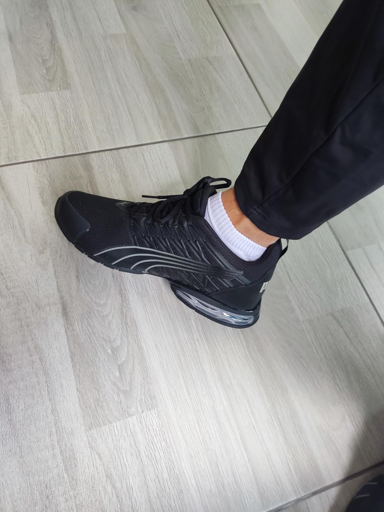 PUMA Men's Voltaic Evo Cross Trainer Shoes customer photo 1