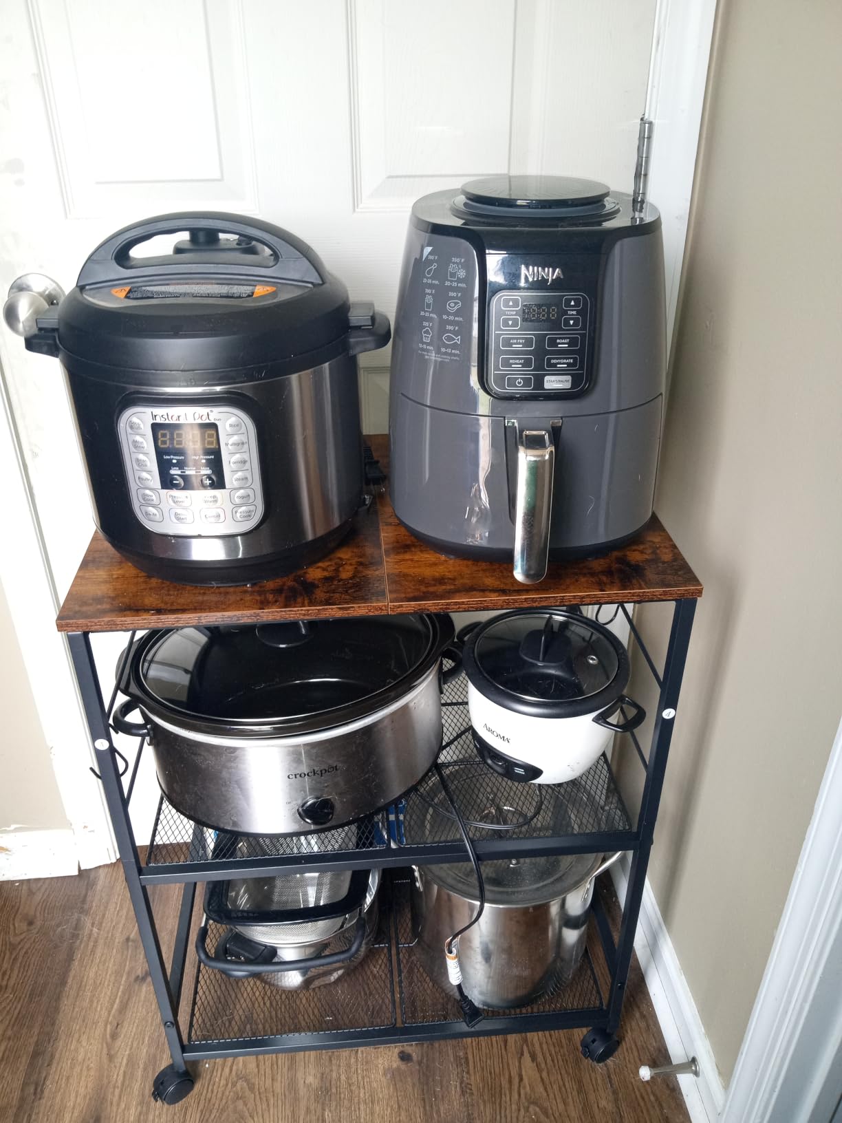 ThreeHio Rolling Kitchen Microwave Cart, 3 Tier Microwave Table Stand with Storage, Kitchen Utility Cart on Lockable Wheels customer photo 1