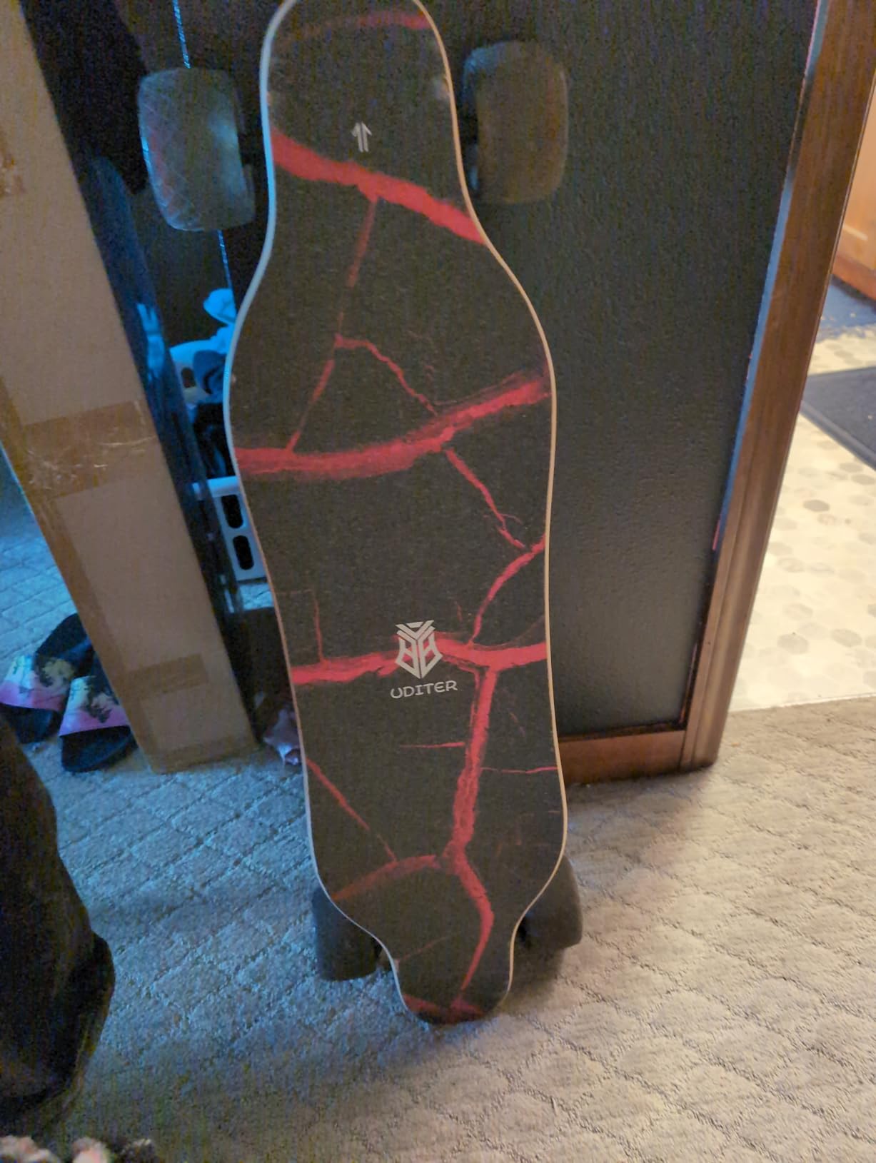 isinwheel Electric Skateboard with Remote, Dual 600W Motors, Swappable Battery, Up to 28 MPH, 12-25 Miles Range, 4 Speed Modes, Electric Longboard for Adults & Beginners (S3/S3 Mini) customer photo 1