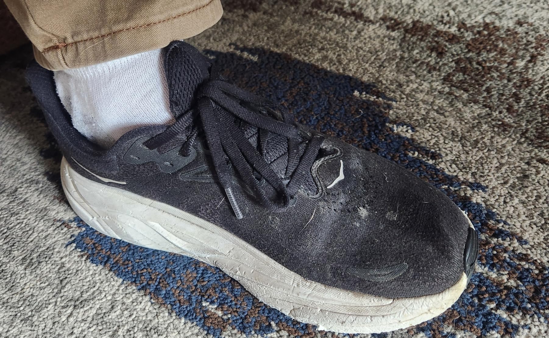 HOKA Men's Arahi 8 customer photo 1