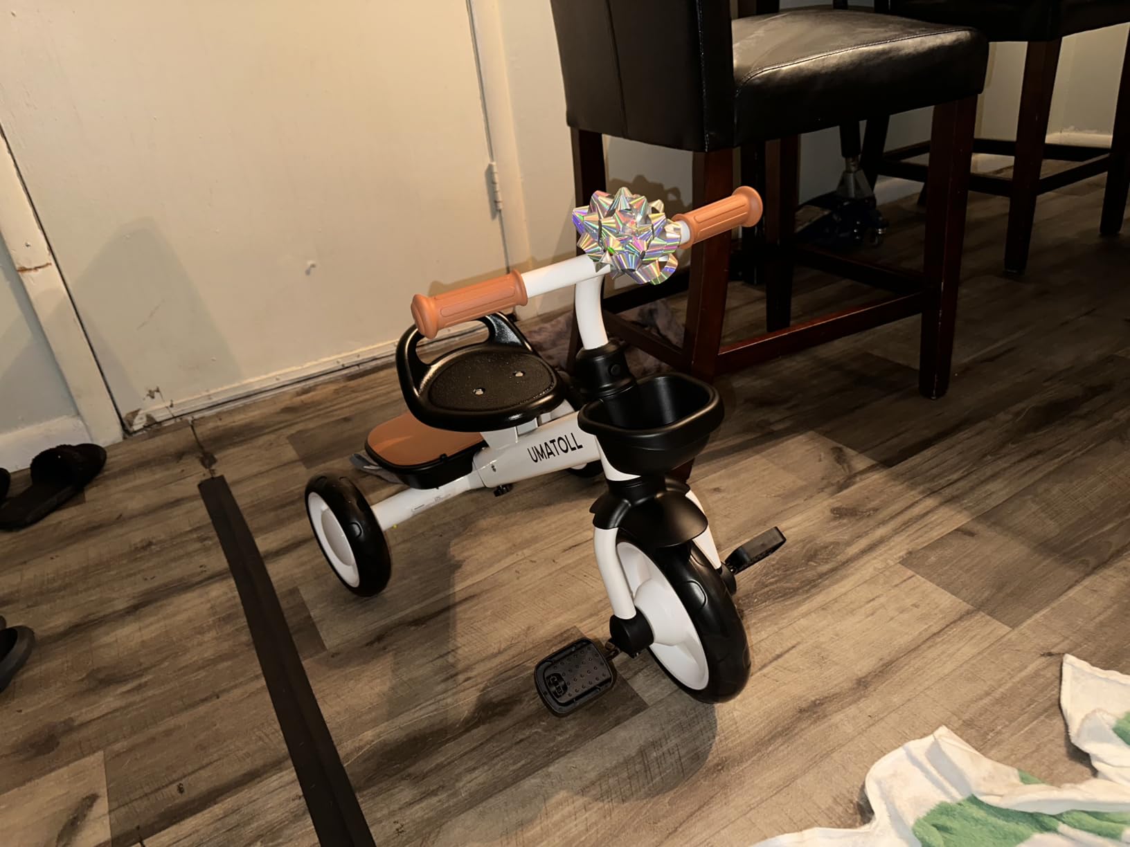 Umatoll Tricycle for Toddlers 2-5 Year Old, Birthday Gift for Girl Age 2-4 | Adjustable Toddler Bike Outdoor Toys, Trike with Light up Wheels customer photo 1