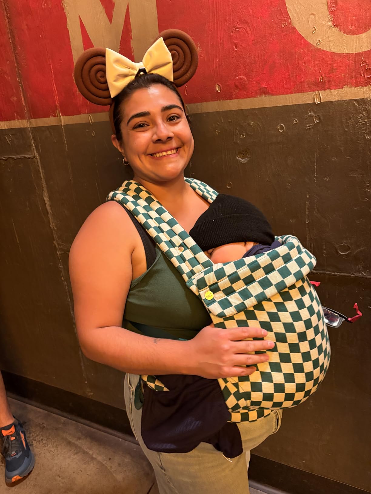 Mabē Monarch Ergonomic Baby Carrier - Premium Cotton Soft Structured Newborn to Toddler Carrier with Hip-Healthy Design, 3 Carry Positions (9-46 lbs), Lightweight & Breathable, Houndstooth customer photo 2