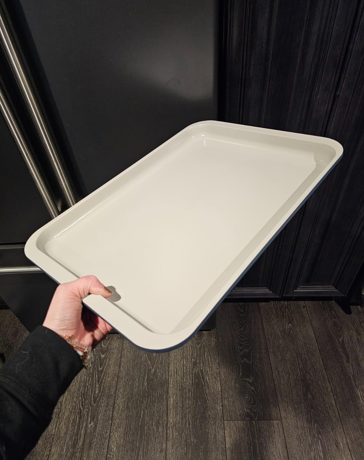 OXO Good Grips Non-Stick Pro Ceramic Coated Metal Bakeware Half Sheet Pan - Biscuit customer photo 1