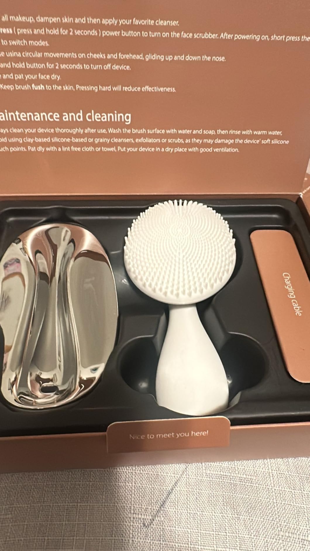 Ccigedy Face Scrubber, Electric Facial Cleansing Brush (Black) | 4 LED Light, 5 Vibration Levels, Warming Function, Soft Silicone Exfoliation, Removes Oil Makeup Residue, Waterproof Design customer photo 1