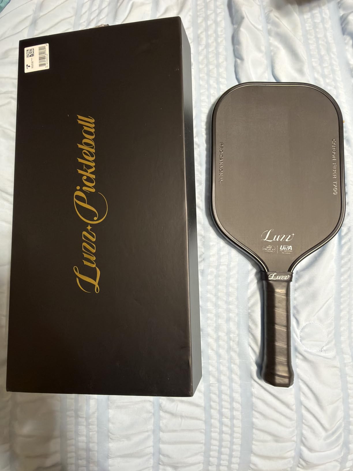Luzz Pickleball Paddle Cannon Thermoformed T700 Carbon Fiber Honeycomb Core customer photo 1