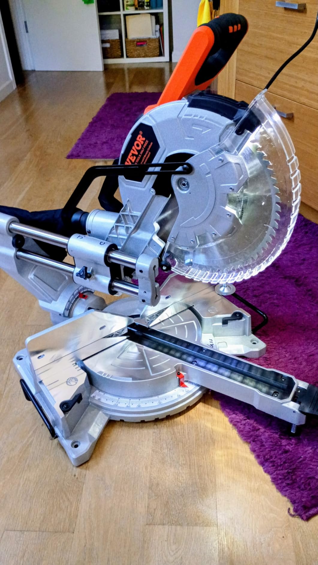 VEVOR Sliding Compound Miter Saw, 12-Inch Blade, 15 Amp Motor, LED Precision Alignment customer photo 1