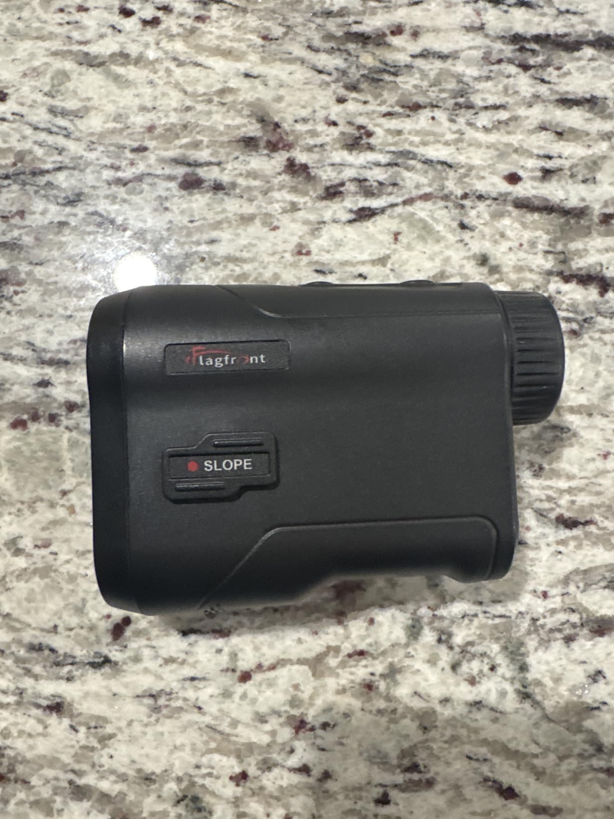 Golf Rangefinder with Slope, 1000 Yards Range Finder Golf, 6X Magnification, Flag Locking Vibration, Rechargeable Laser Range Finder customer photo 1