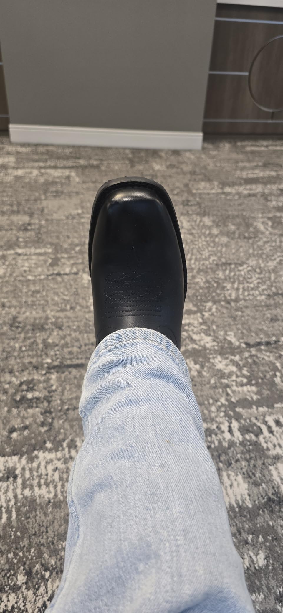 Men's Durable Cowboy Classic Slip on Western Boots with Chic Embroidered Durable Short Fashionable Western Boots customer photo 1