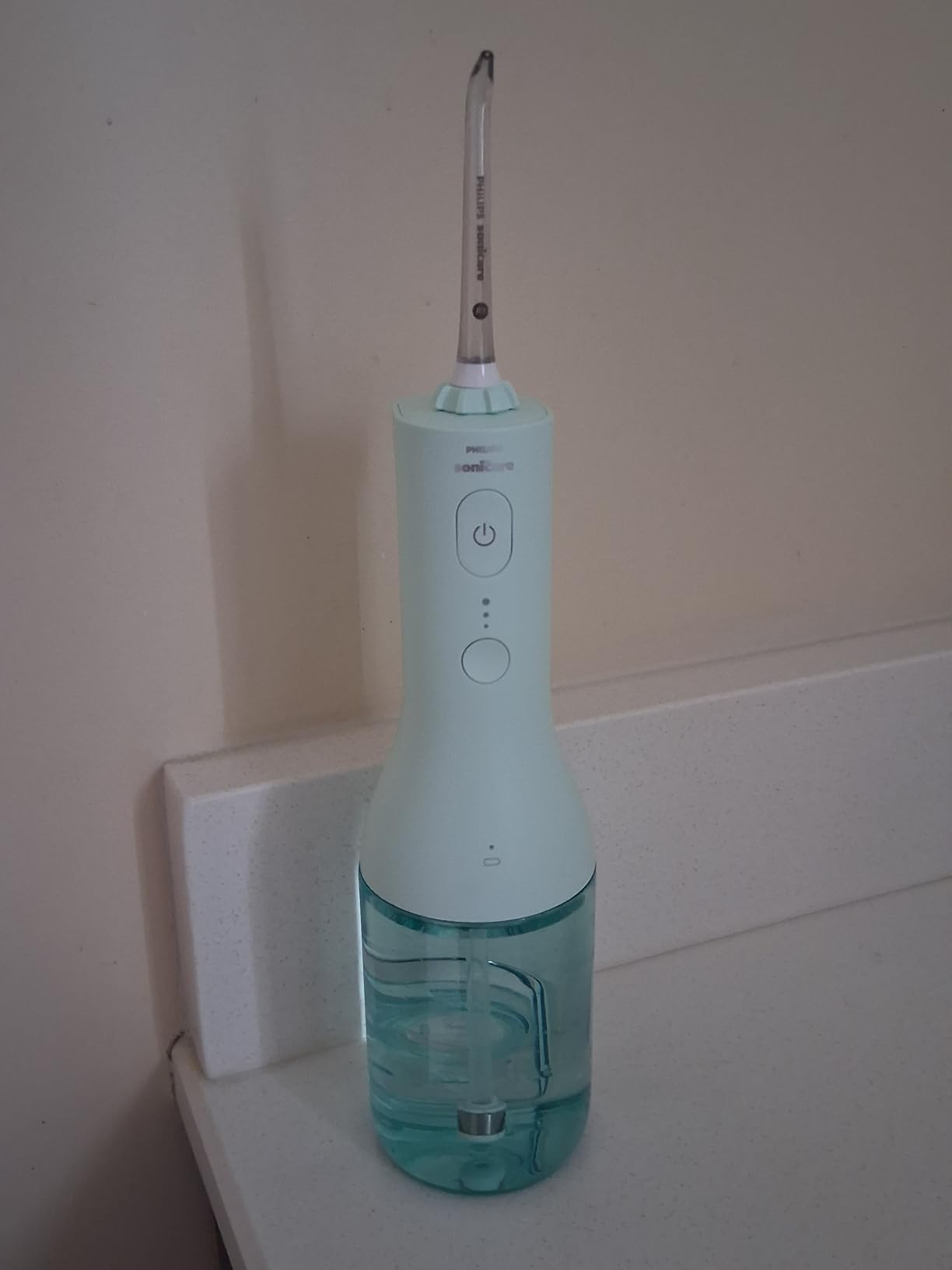 Philips Sonicare Water Flosser Cordless - Rechargeable Power Dental Waterflosser for Teeth, Portable Oral Irrigator with 3 Intensity Settings, 360 Rotating Nozzle - (Mint) customer photo 1