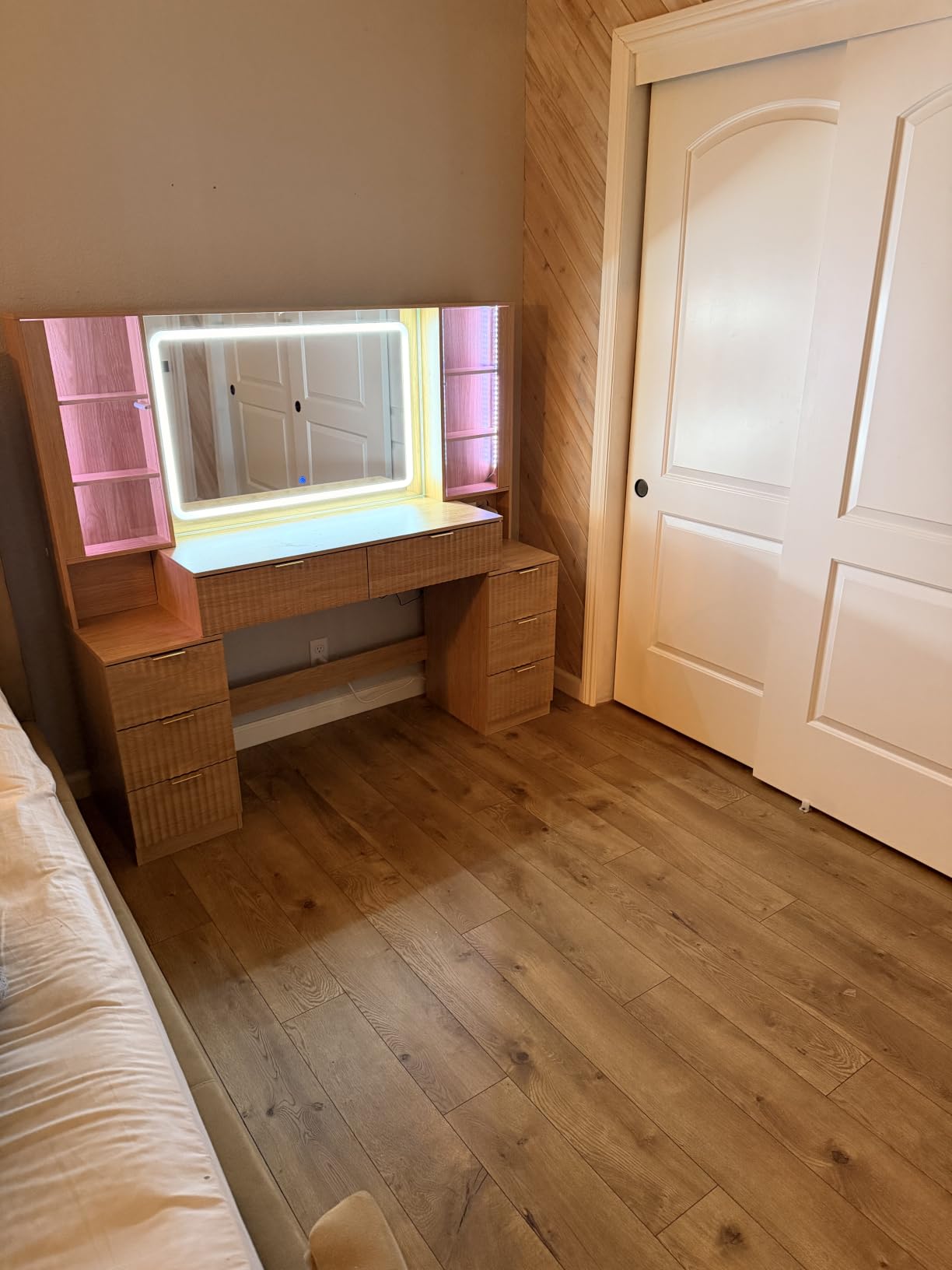 Big Vanity, Fluted Wood Makeup Vanity with Mirror Lights, Oak Vanity Desk | Large, Charging Station, Sound Sync Chasing LED Lights, Wood Vanities, Luxury Glass Cabinets, 8 Drawers, Girls, Women customer photo 1