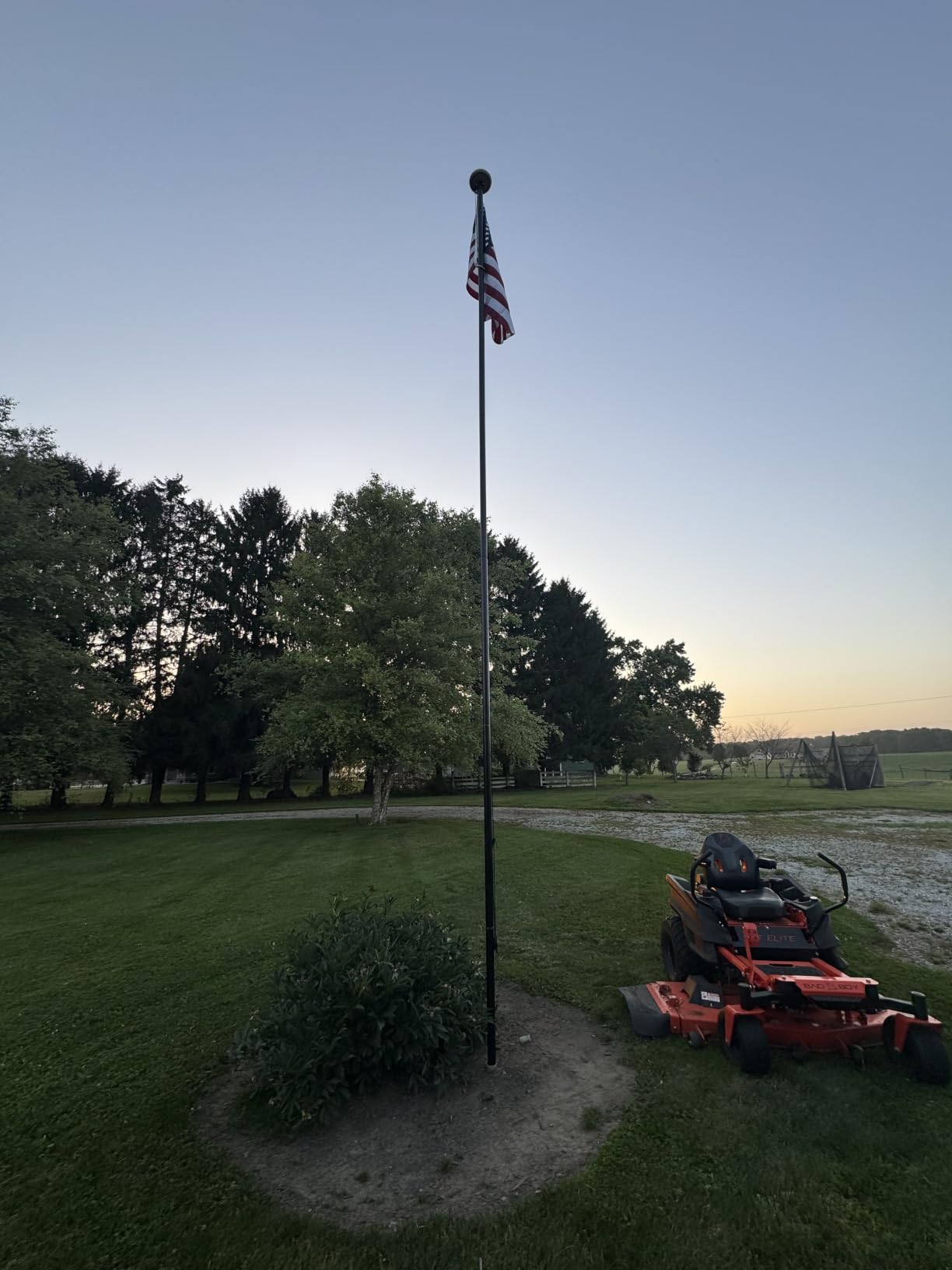 PHITRIC 11 Gauge Heavy Duty Flag Pole Kit, 25FT Extra Thick Aluminum Flagpole for Outside in Ground, with 3x5 American Flag, Residential or Commercial Use, 120 MPH Wind Resistant customer photo 2