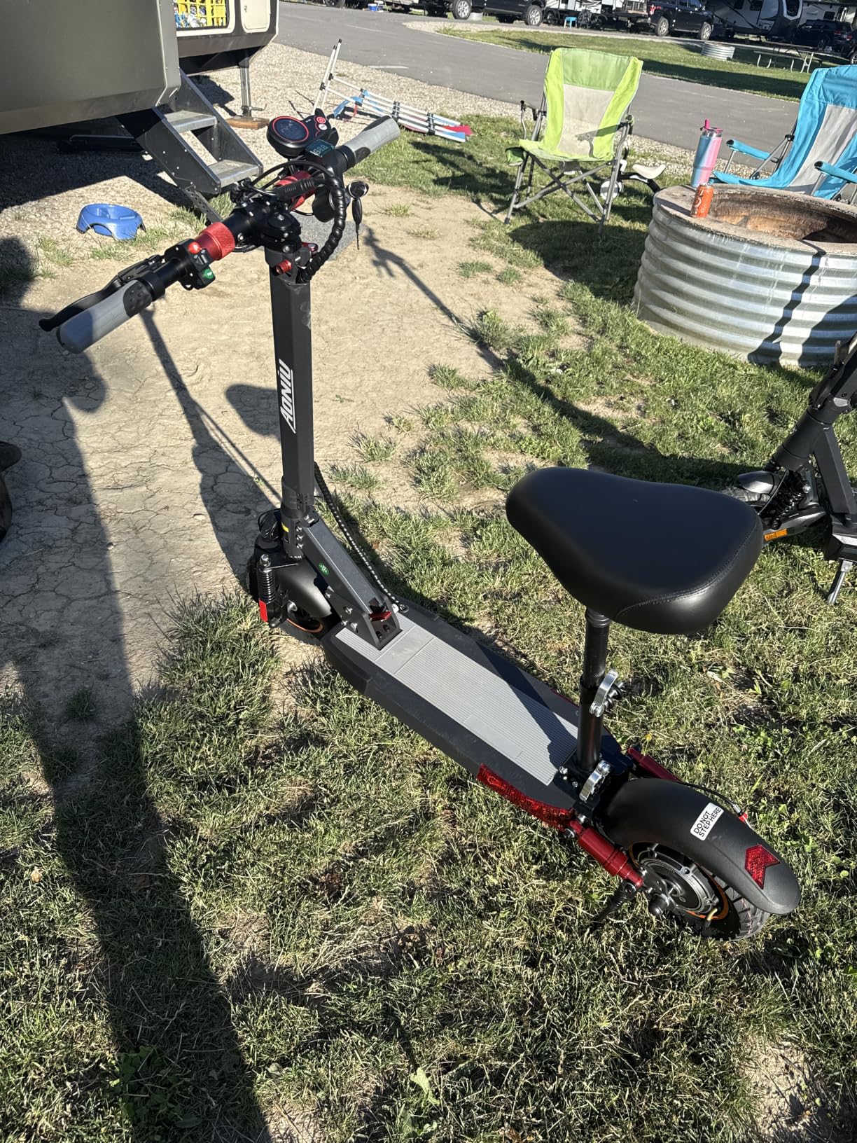 Off Road M4 Electric Scooter for Adults Escooter with Seat, E Scooter Fast 28mph Max 300 Lbs+ Heavy Duty Electric Scooters Long Range 31 Miles Max, High Performance Foldable for Teens Commuting customer photo 2