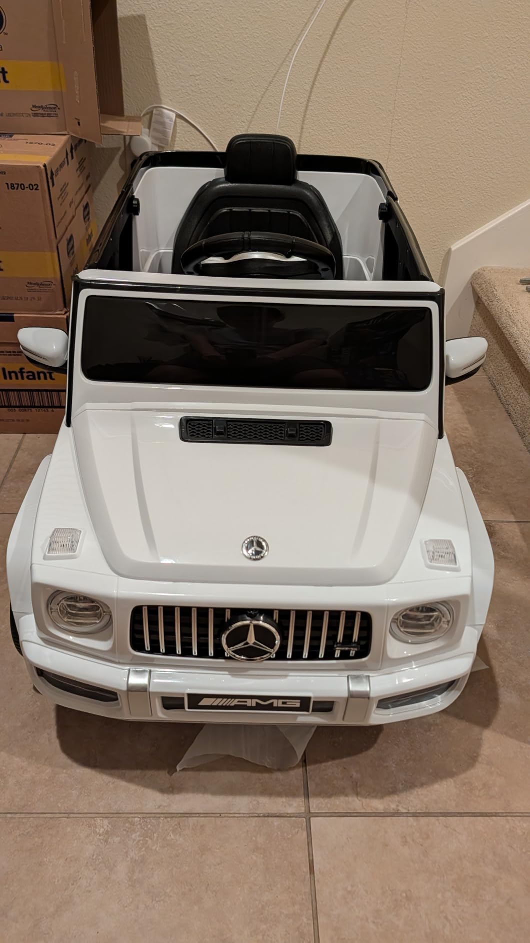 ELEMARA Licensed Mercedes-Benz AMG G63 Ride on Toys, Electric Car for Kids W/Parents Control, Electric Powered G Wagon Ride On Truck Toy, Low Battery Prompt, Bluetooth, Flickering Lights/LED Lights, White customer photo 1
