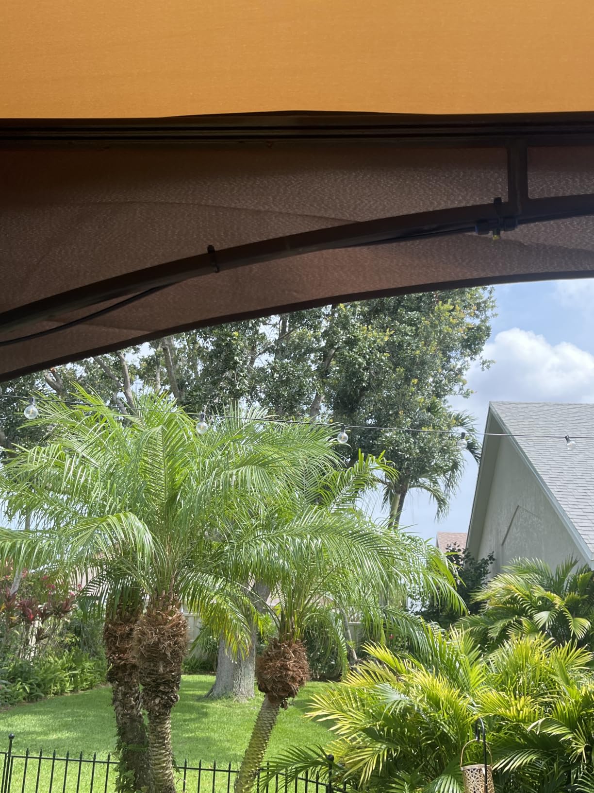 Mellbree Misters for Outside Patio 30FT/9M, Pre-Assembled Misting Cooling System with 8 Brass Nozzles & 3/4