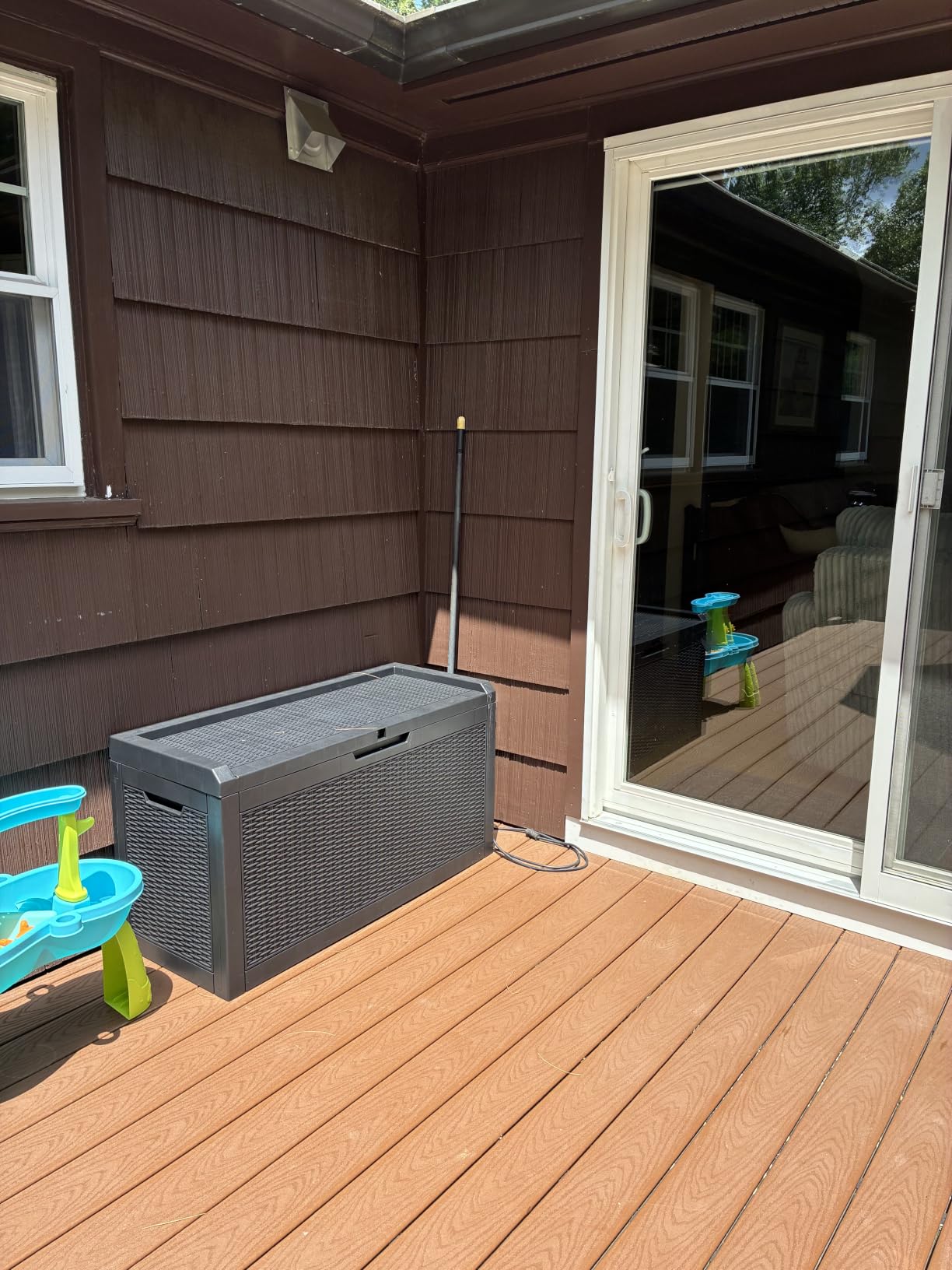 160 Gallon Large Outdoor Storage Box, Black | Waterproof, UV Resistant Resin Deck Box, Hydraulic Rod & Lockable Latch, For Patio Furniture & Garden Tools customer photo 1