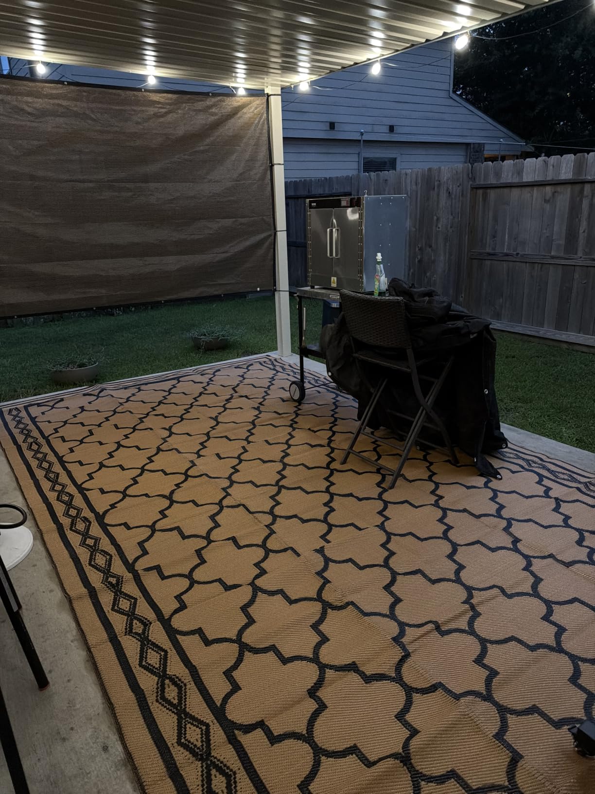 Garvee 10x20 Outdoor Rug Waterproof Reversible Patio Rug Brown/Tan | Modern Geometric, Reversible Outdoor Plastic Straw Rugs for RV Patio Porch Deck Balcony customer photo 1