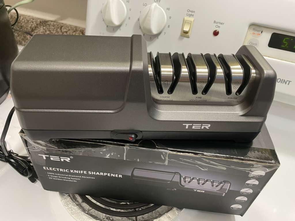 TER Professional Electric 3 Stage Diamond Kitchen Knife Sharpener, Black | 40s Fast Auto Sharpening & Polish, Professional Repair for Straight Edge & Serrated Bread Knives, Easy to Use for Beginners customer photo 1