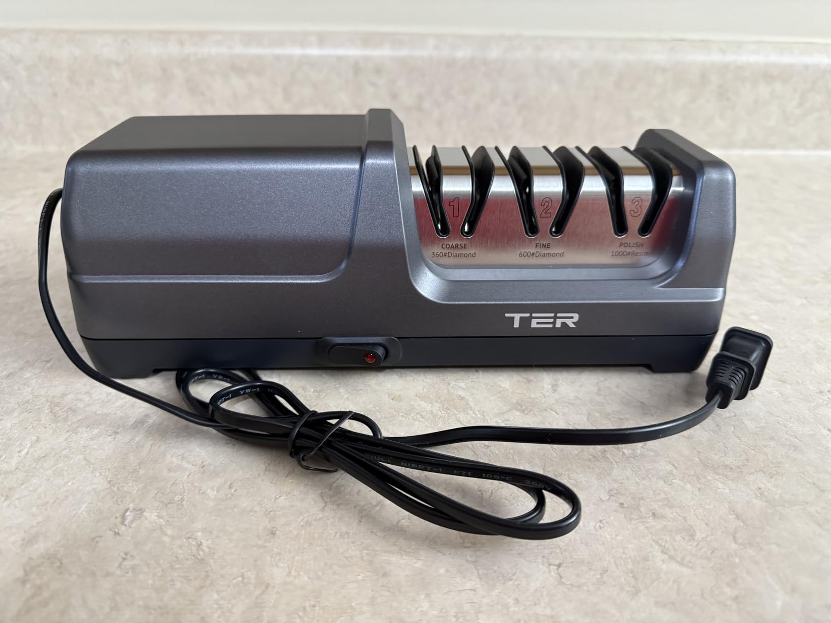 TER Professional Electric 3 Stage Diamond Kitchen Knife Sharpener, Black | 40s Fast Auto Sharpening & Polish, Professional Repair for Straight Edge & Serrated Bread Knives, Easy to Use for Beginners customer photo 2