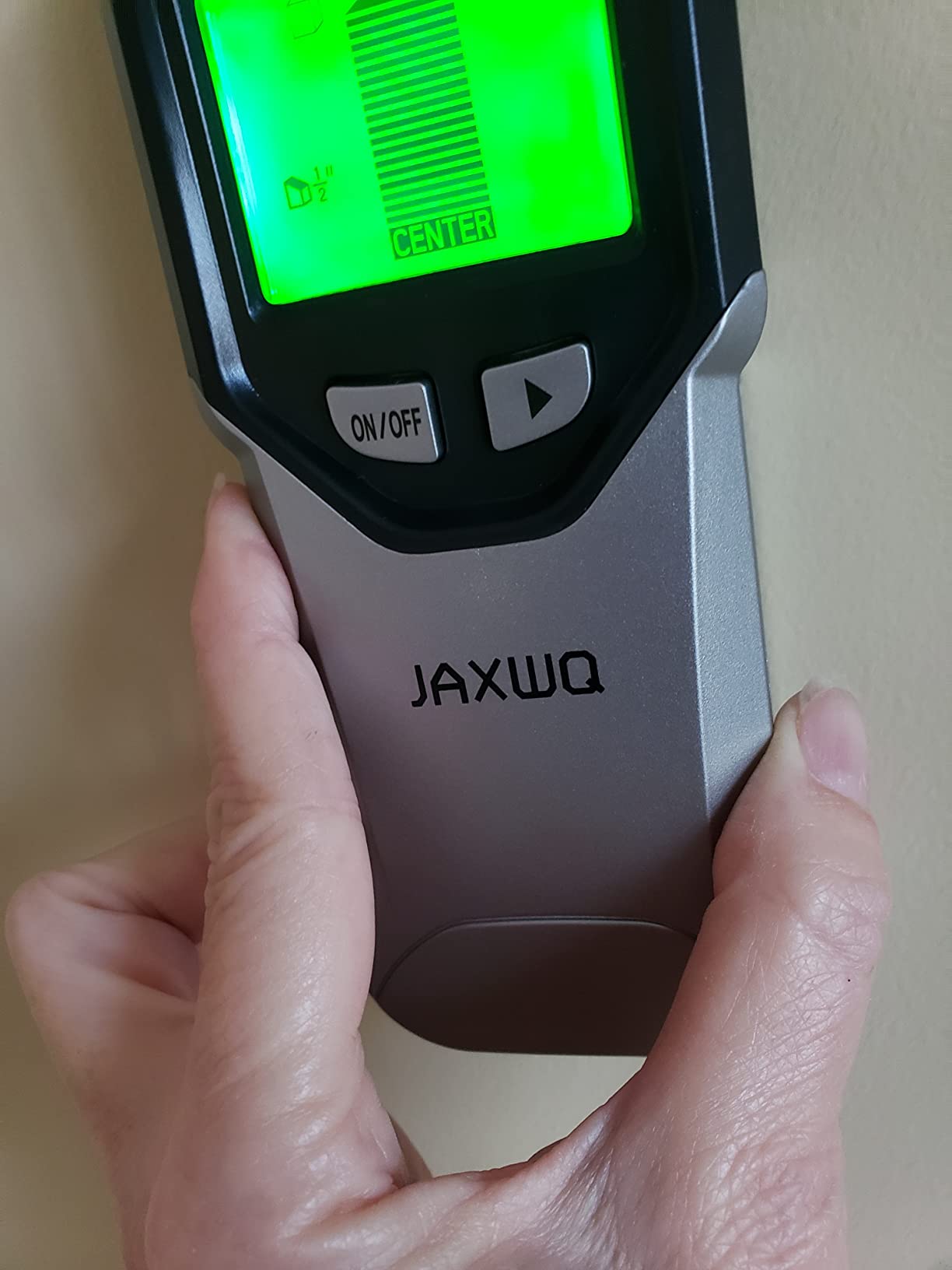 Stud Finder Wall Scanner - 5 in 1 Stud Finder Tool w/Smart Chip and HD LCD Display, Stud Detector Beam Finders for the Center and Edge of Wood AC Wire Metal Studs Joist Pipe (Grayish) customer photo 2
